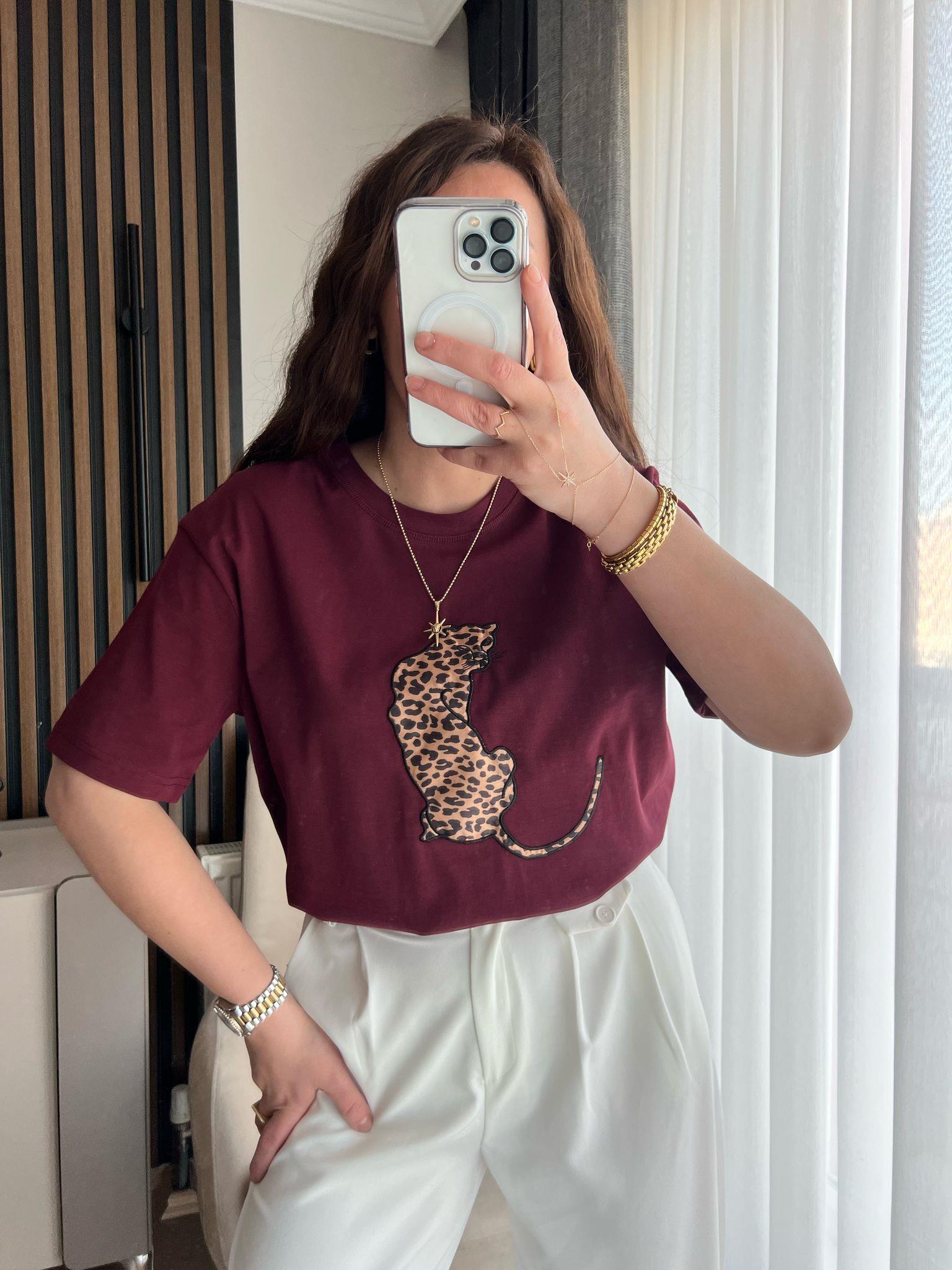 LEOPAR DESEN BORDO TSHİRT
