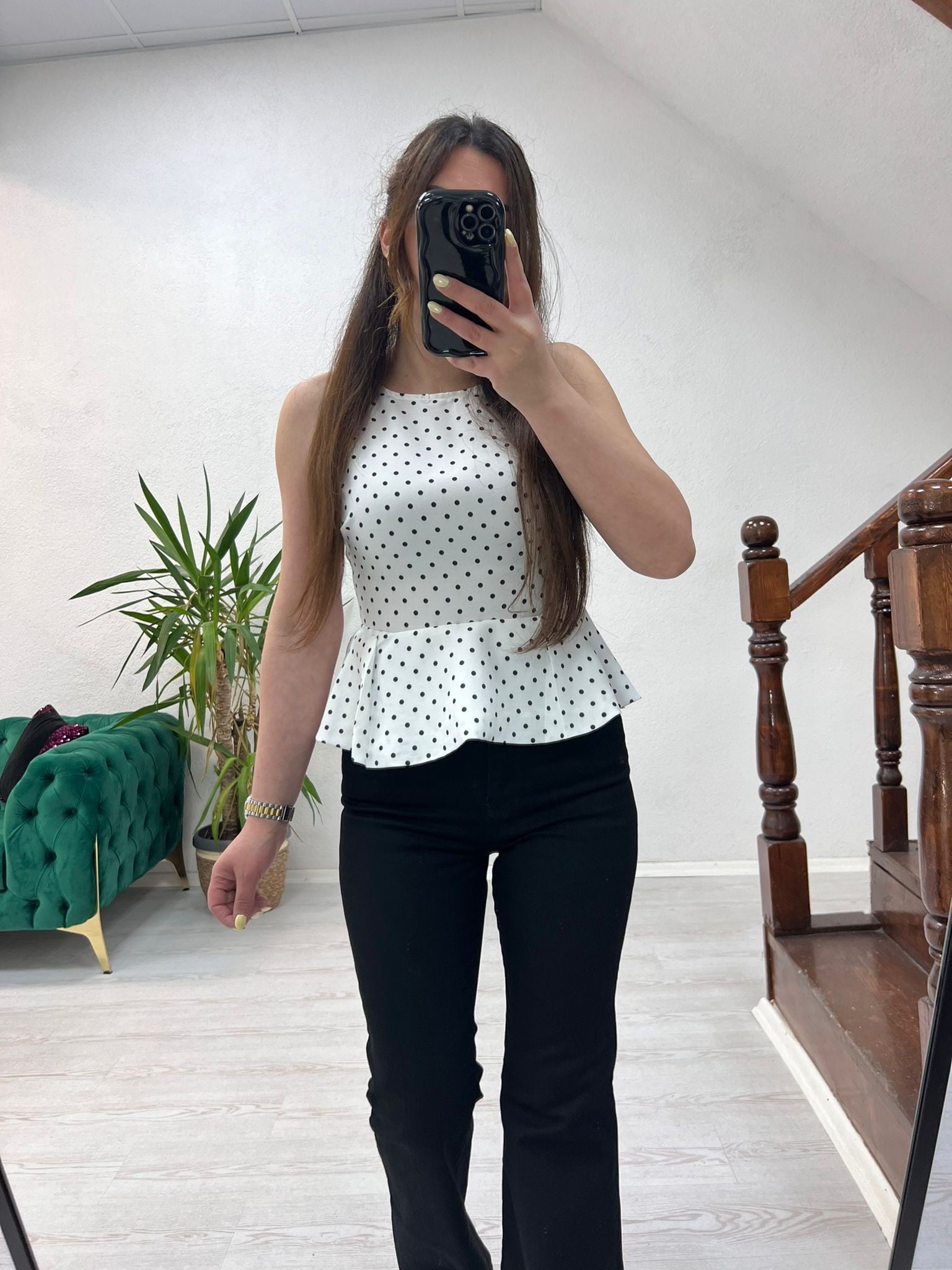 PUANTİYELİ SIFIR KOL BLUZ - 1384