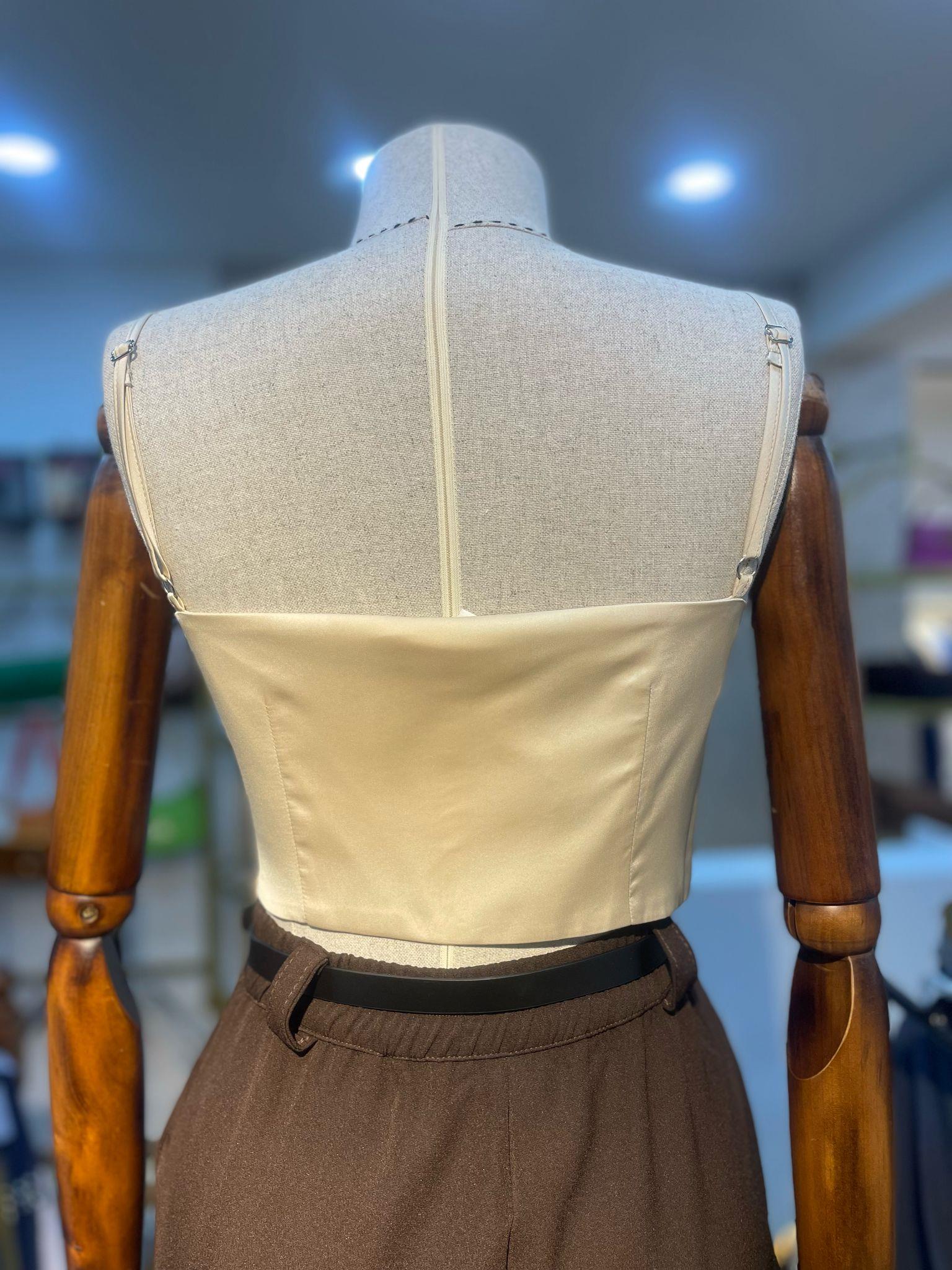 Saten ip askılı büstiyer