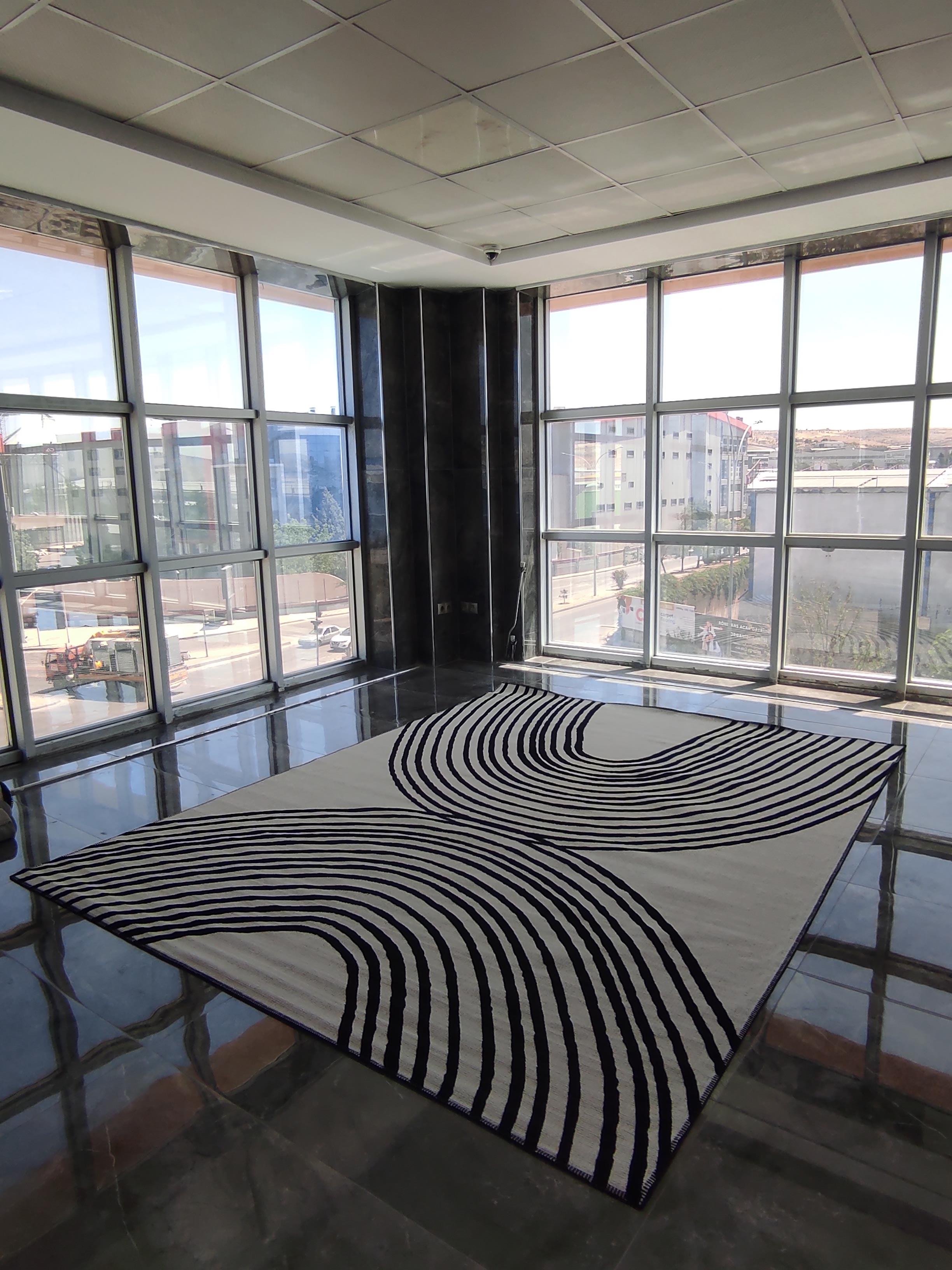 MODERN ZARİF DOKUMA KİLİM  SİYAH BEYAZ 240*305