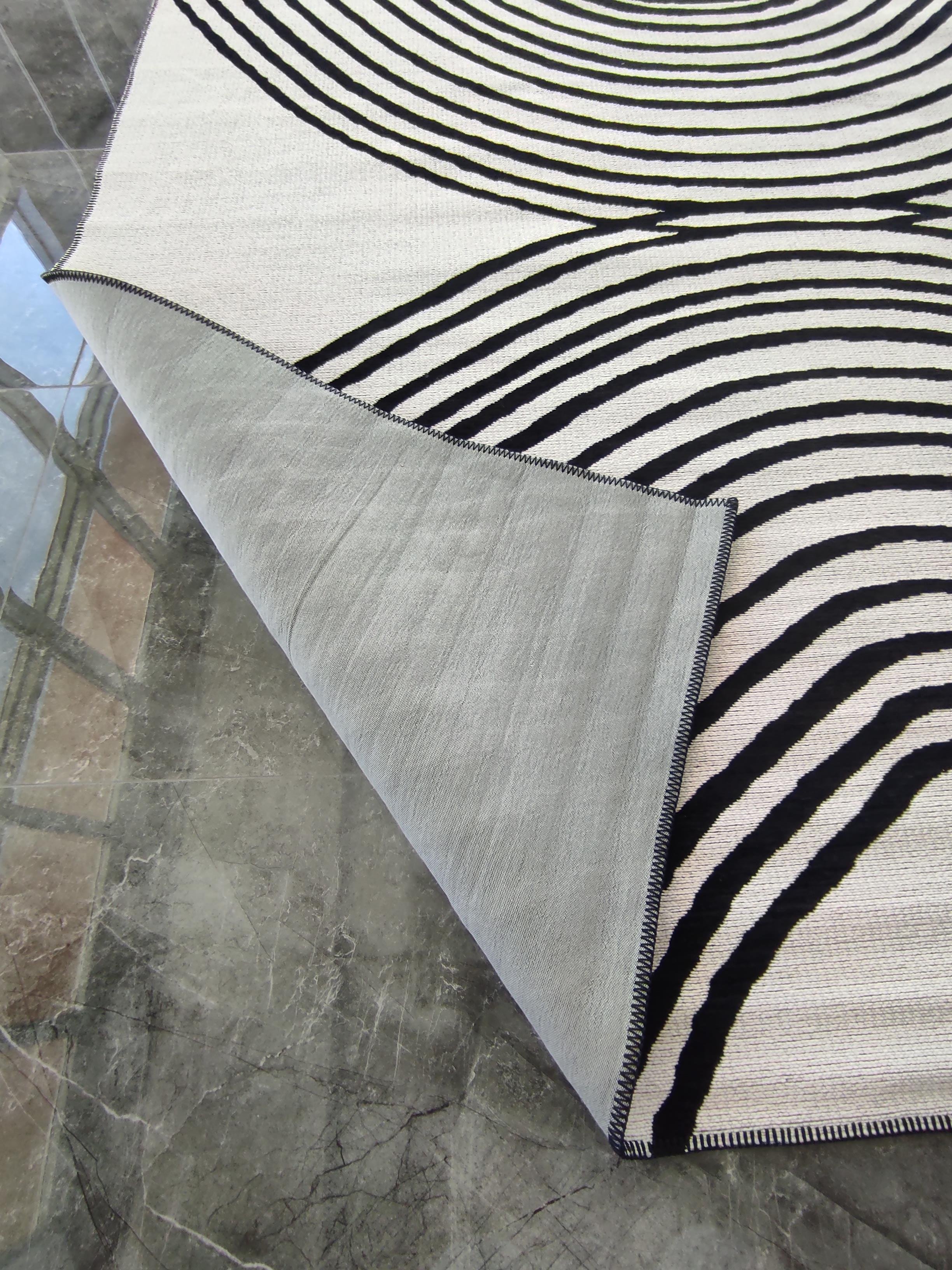MODERN ZARİF DOKUMA KİLİM  SİYAH BEYAZ 240*305