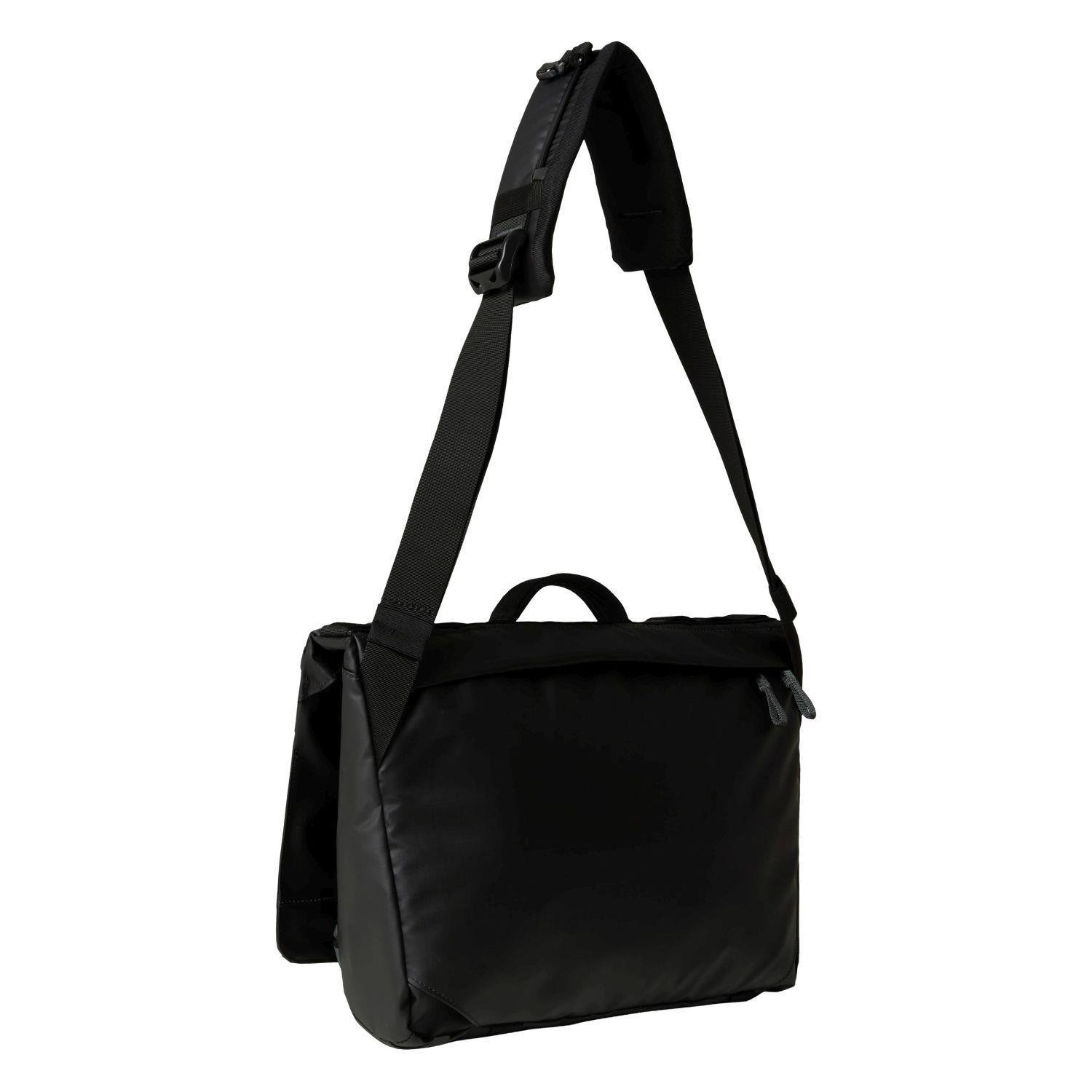 The North Face  Base Camp Voyager Messenger Bag Nf0A81Dpkt01
