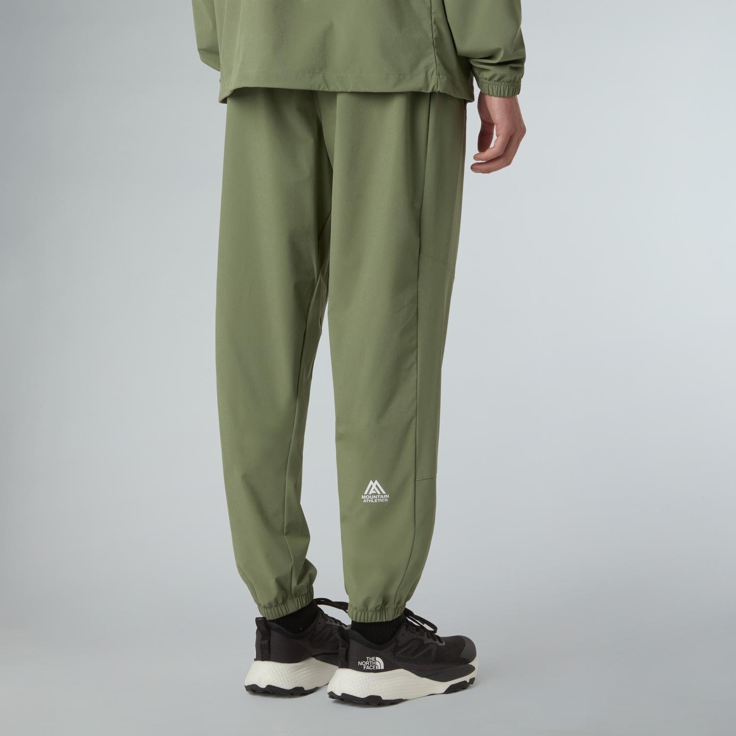 The North Face  Erkek Mountaın Athletıcs Wınd Pantolon Nf0A8Bgnbo91