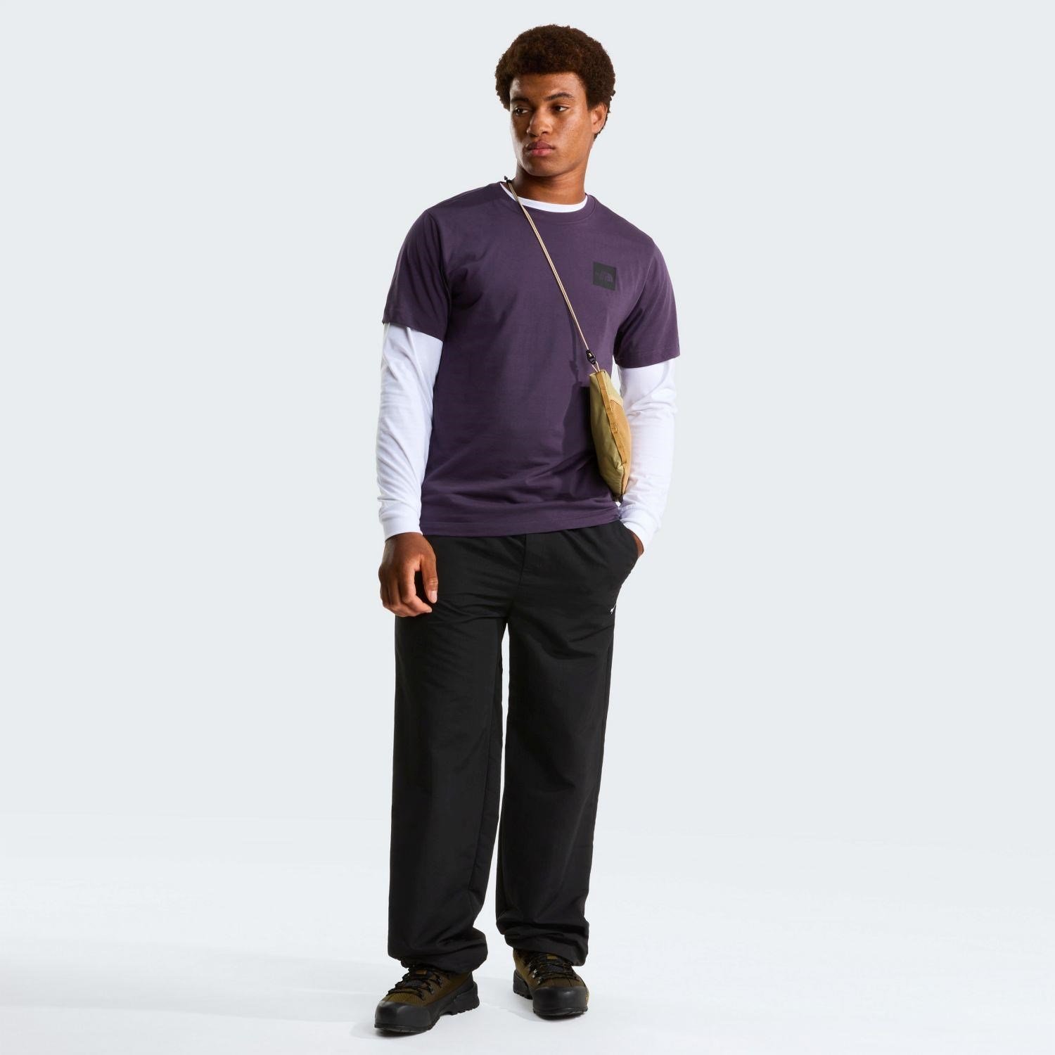 The North Face M EVOLUTION BOX HALF DOME REGULAR SHORT Erkek Tişört NF0A8G9CG5O1