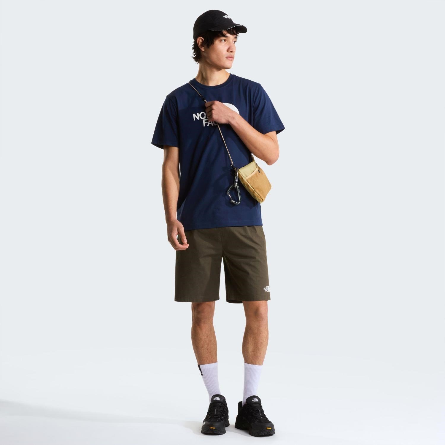 The North Face M EVOLUTION HALF DOME REGULAR SHORT SLEE Erkek Tişört NF0A8B6JI851
