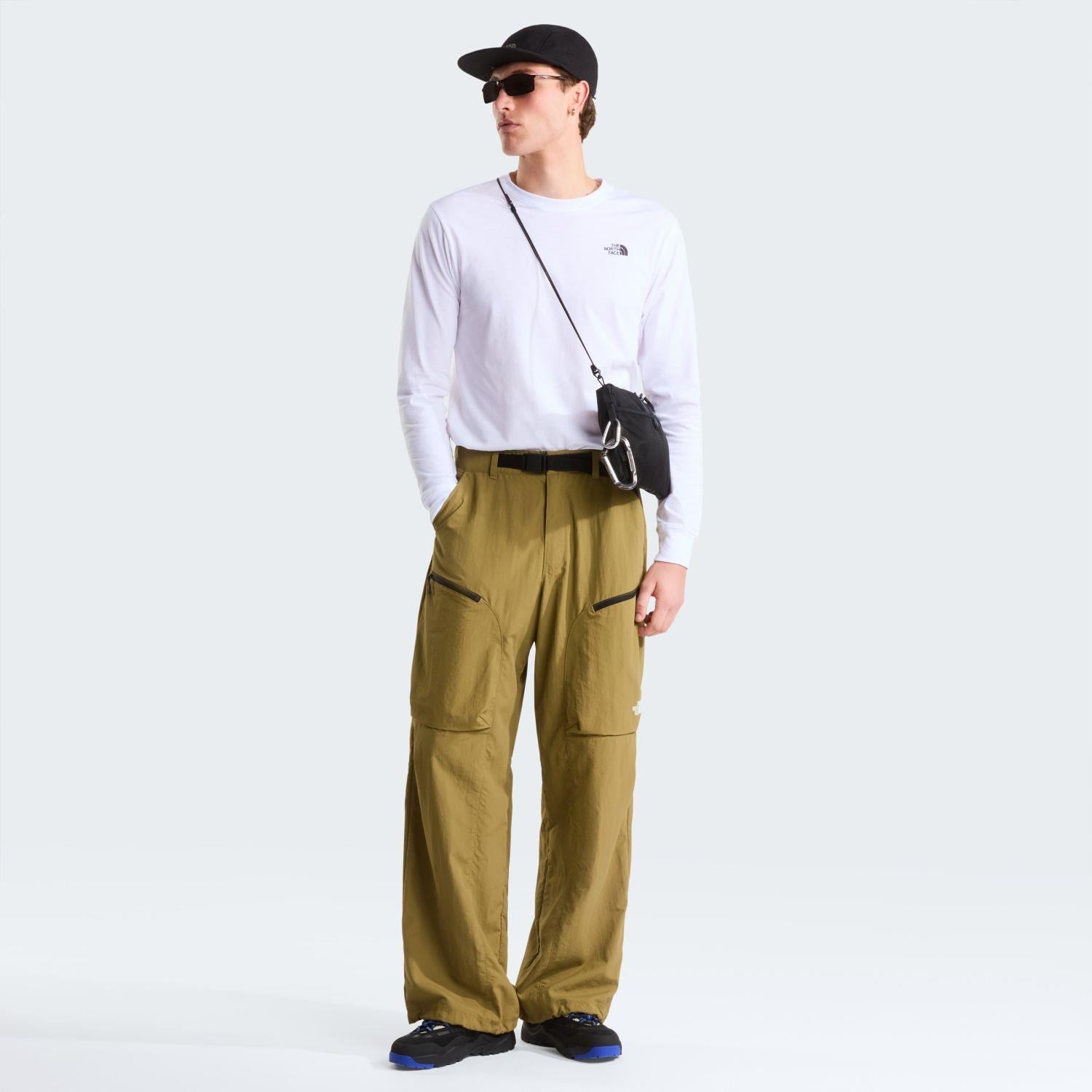 The North Face M EVOLUTION SIMPLE DOME REGULAR LONG SLE Erkek Tişört NF0A8EU3FN41