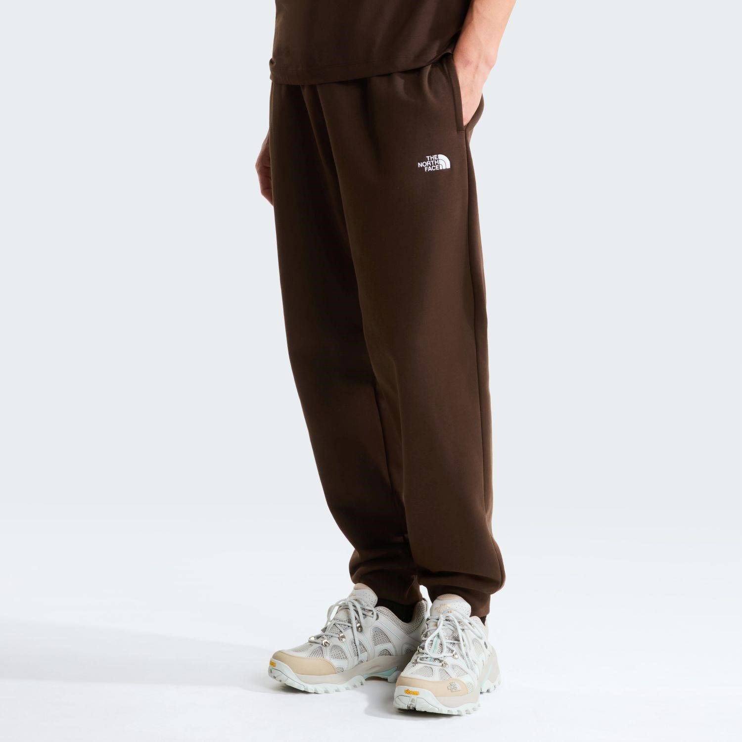 The North Face M EVOLUTION SIMPLE DOME REGULAR JOGGER Erkek Pantolon NF0A8CWYNMF1