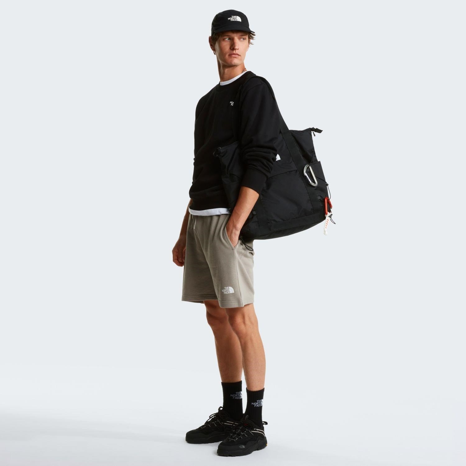 The North Face M SIMPLE DOME LIGHT REGULAR SHORTS Erkek Sportif Şort NF0A8GQB2MB1