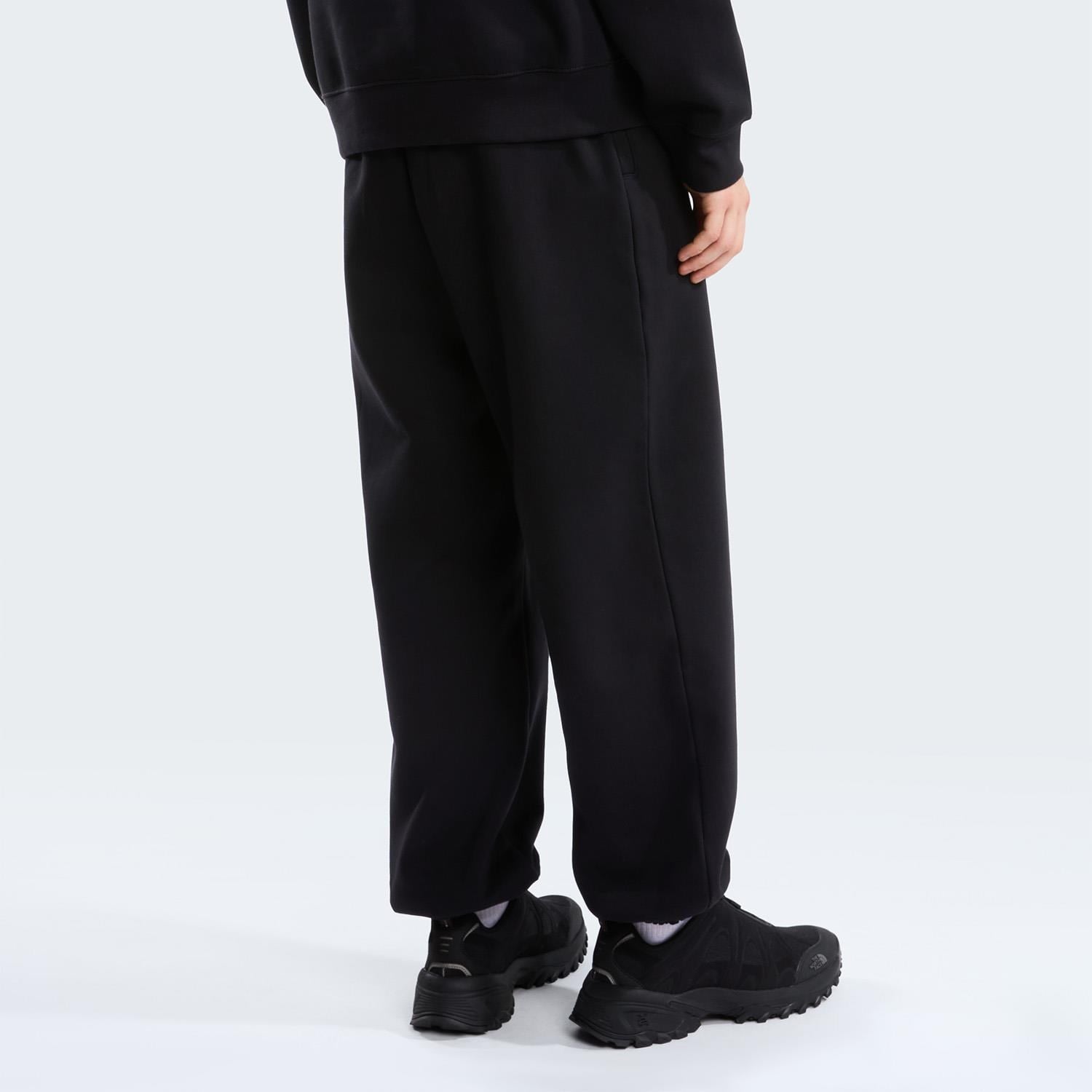 The North Face M TNF ESSENTIAL SIMPLE DOME RELAXED PANT Erkek Pantolon NF0A8CWCJK31