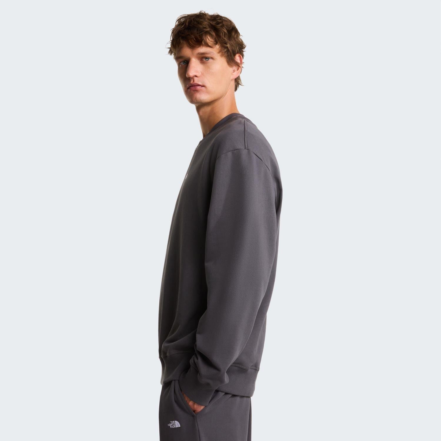 The North Face U ESSENTIAL LIGHT RELAXED CREW Unisex Sweatshirt NF0A8GQCRHI1