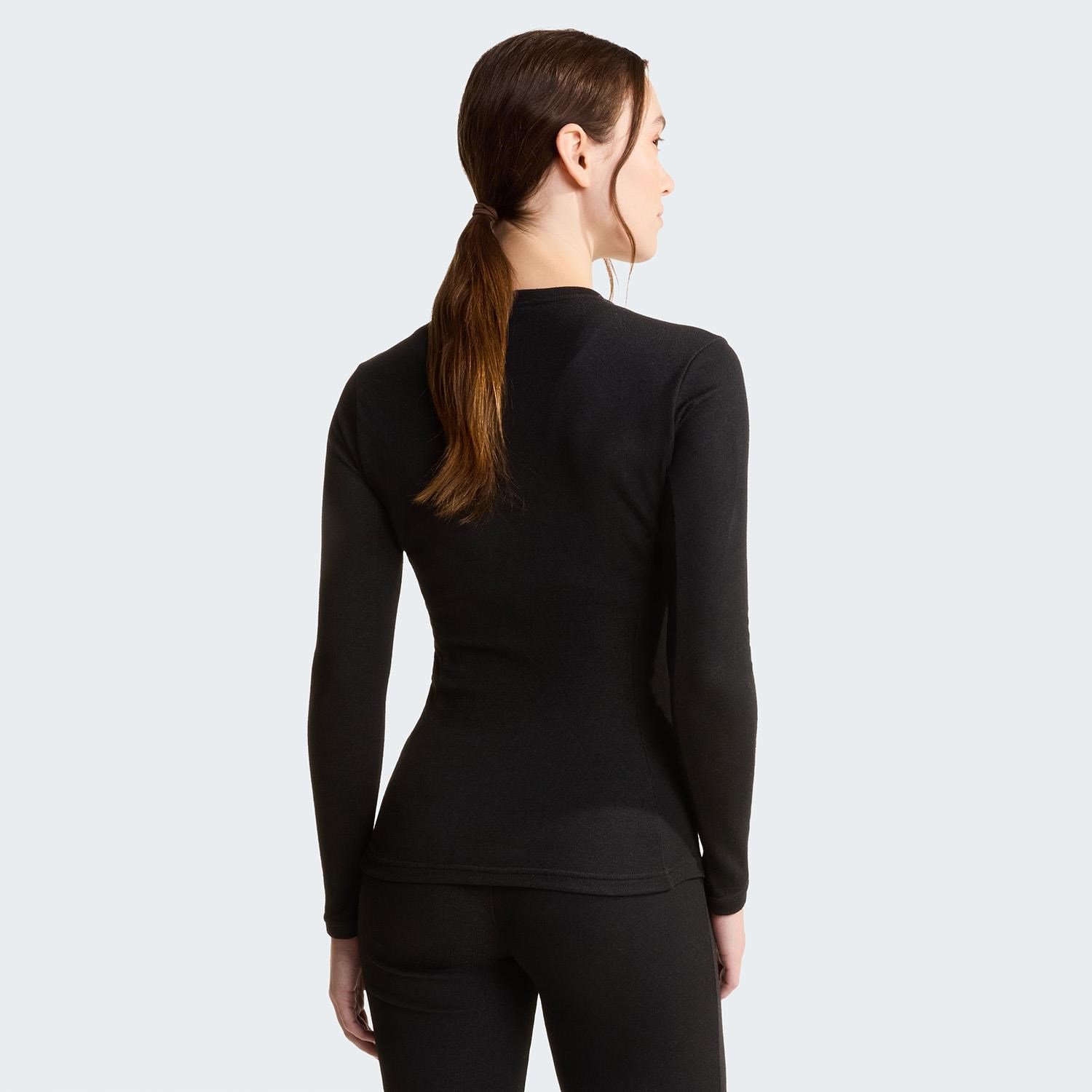 The North Face W EASY L/S CREW NECK Kadın Uzun Kollu Üst NF0A8E1FJK31