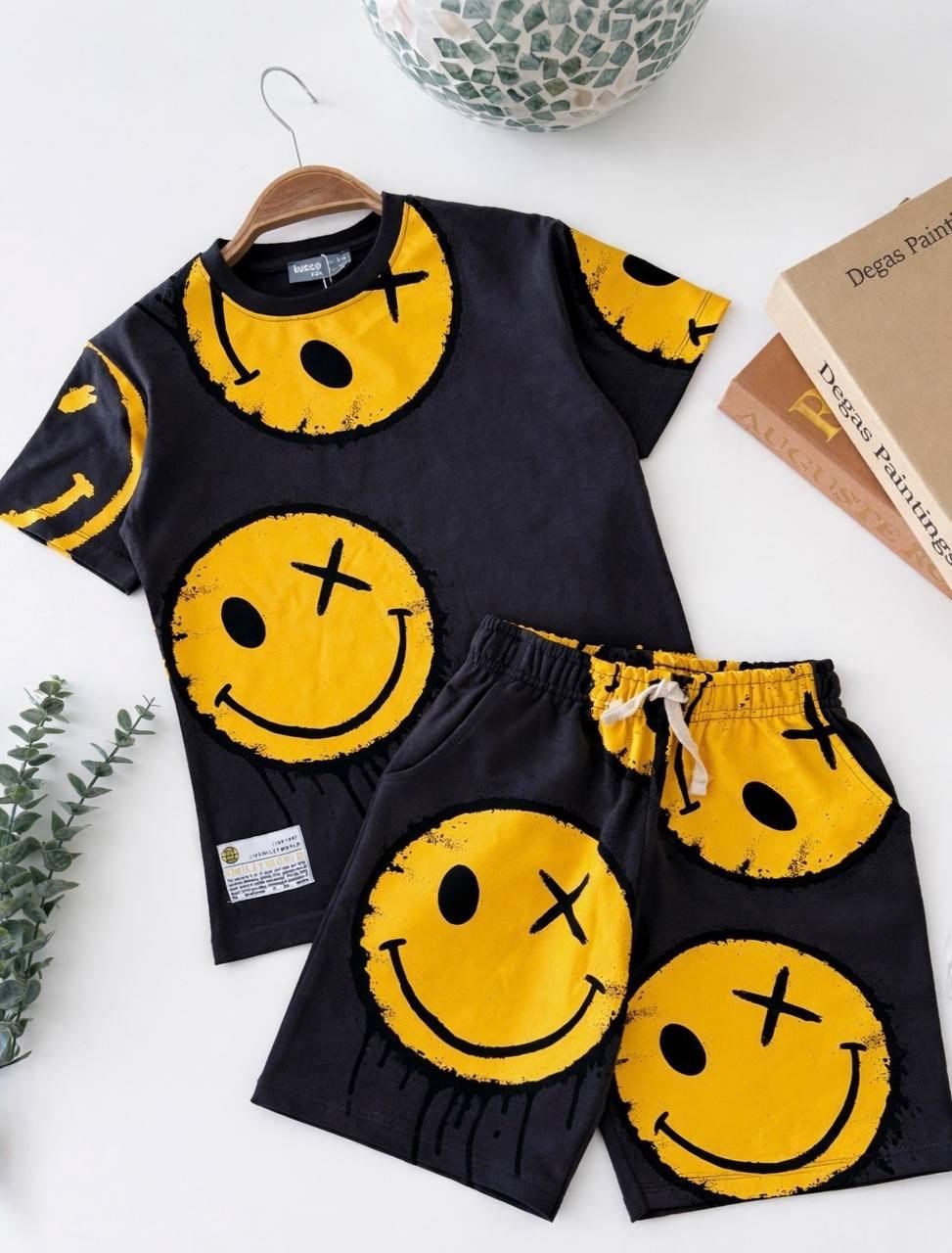 Büyük Yaş Grubu Emojili Erkek Çocuk Şort Tişört Takımı
