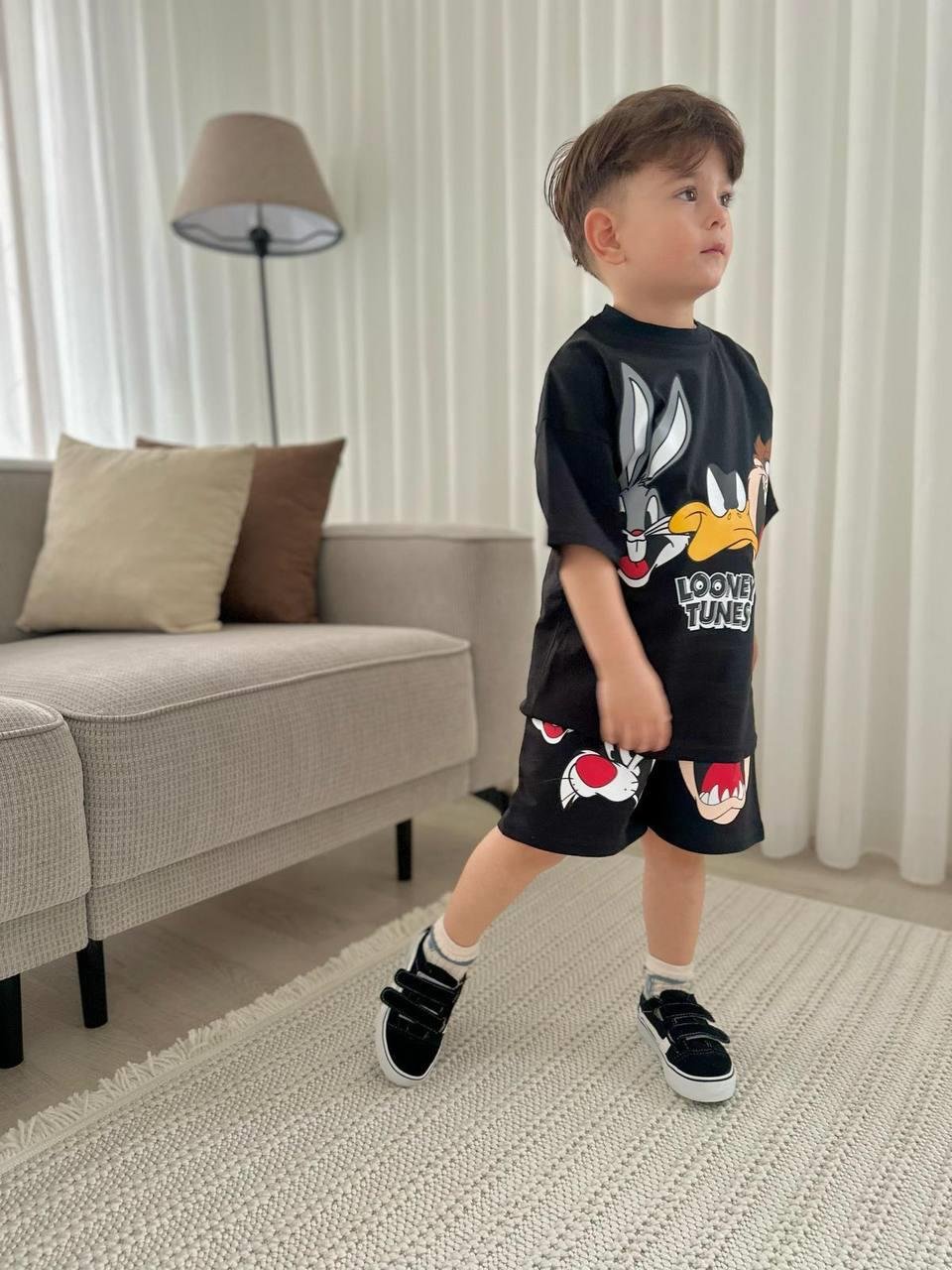 LOONEY TUNES SİYAH ŞORT-TİŞÖRT TAKIMI