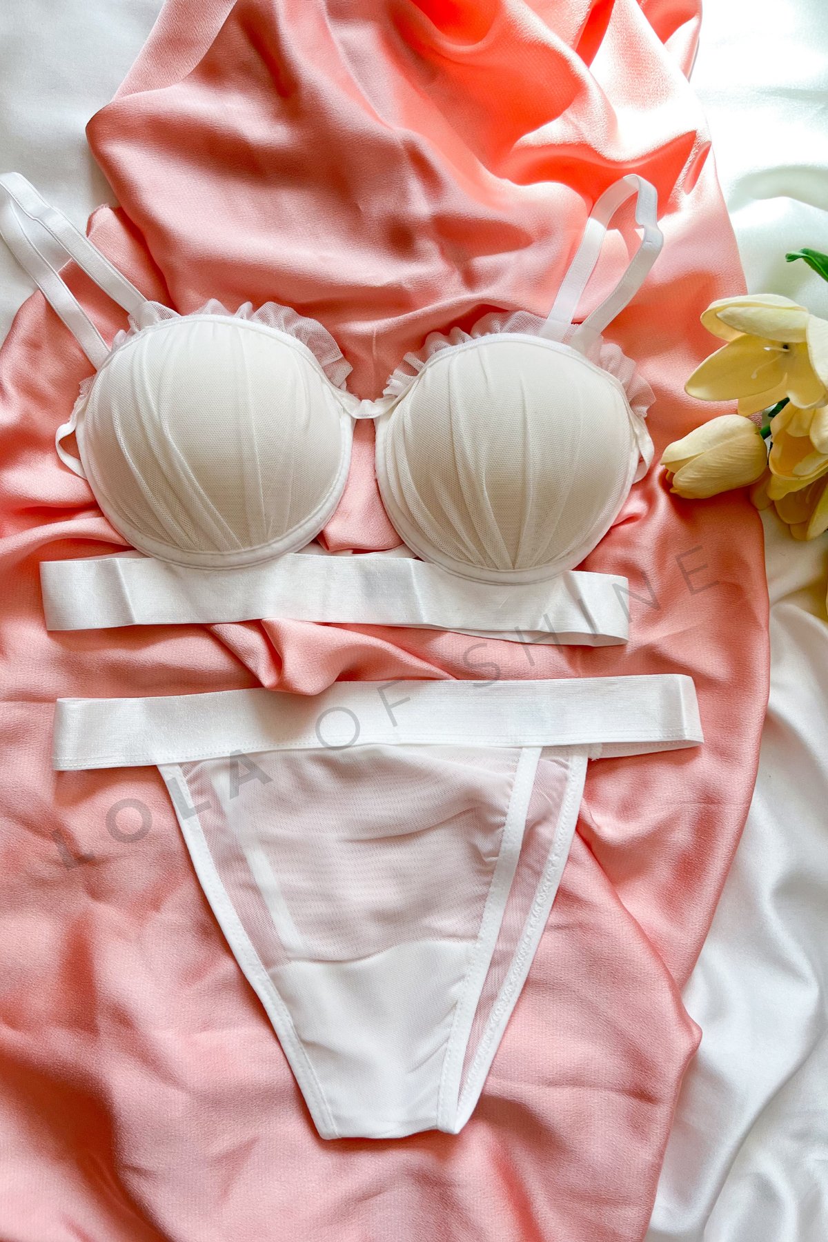 Grace O'Malley Koleksiyonu Beyaz Dantel Detaylı Bralet ve Külot Seti 
