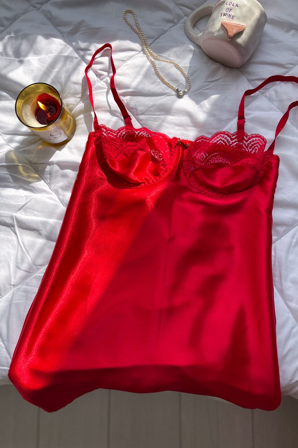 Scarlet Desire Kırmızı Saten Dantel Gecelik