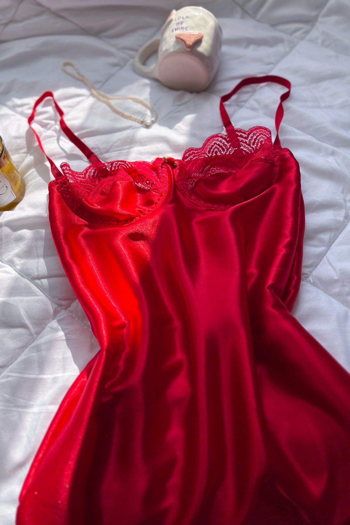Scarlet Desire Kırmızı Saten Dantel Gecelik