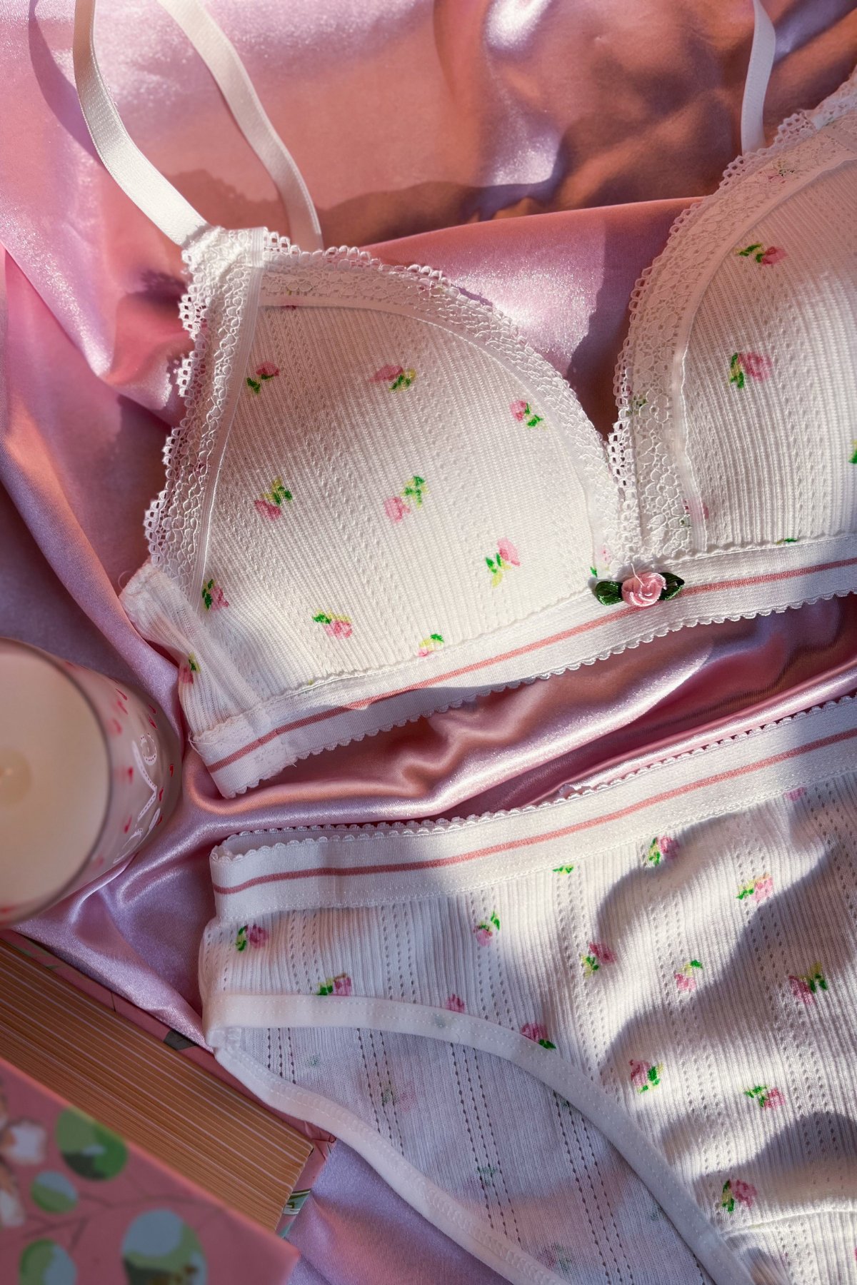 Yayoi Kusama-Beyaz Pamuklu Çiçek Desenli Bralet set