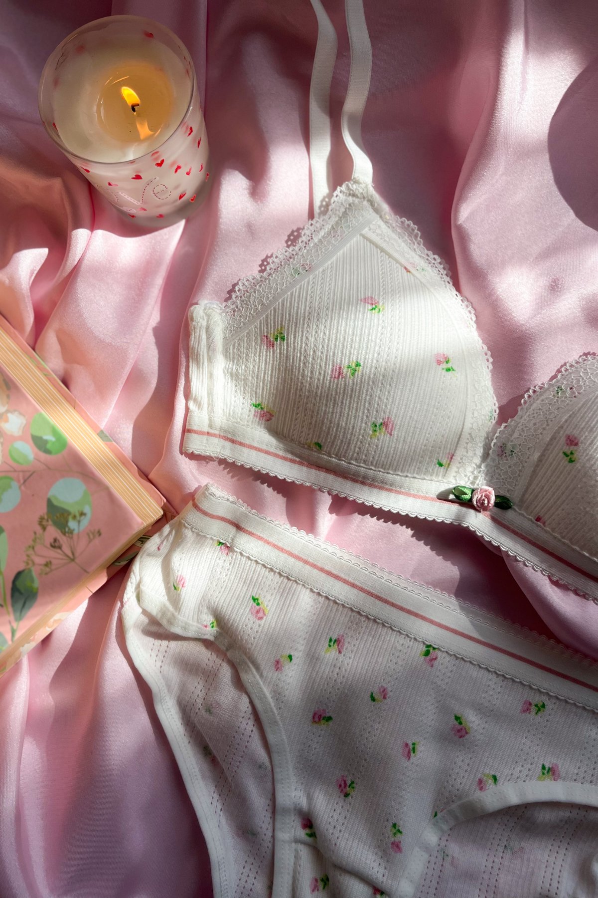 Yayoi Kusama-Beyaz Pamuklu Çiçek Desenli Bralet set