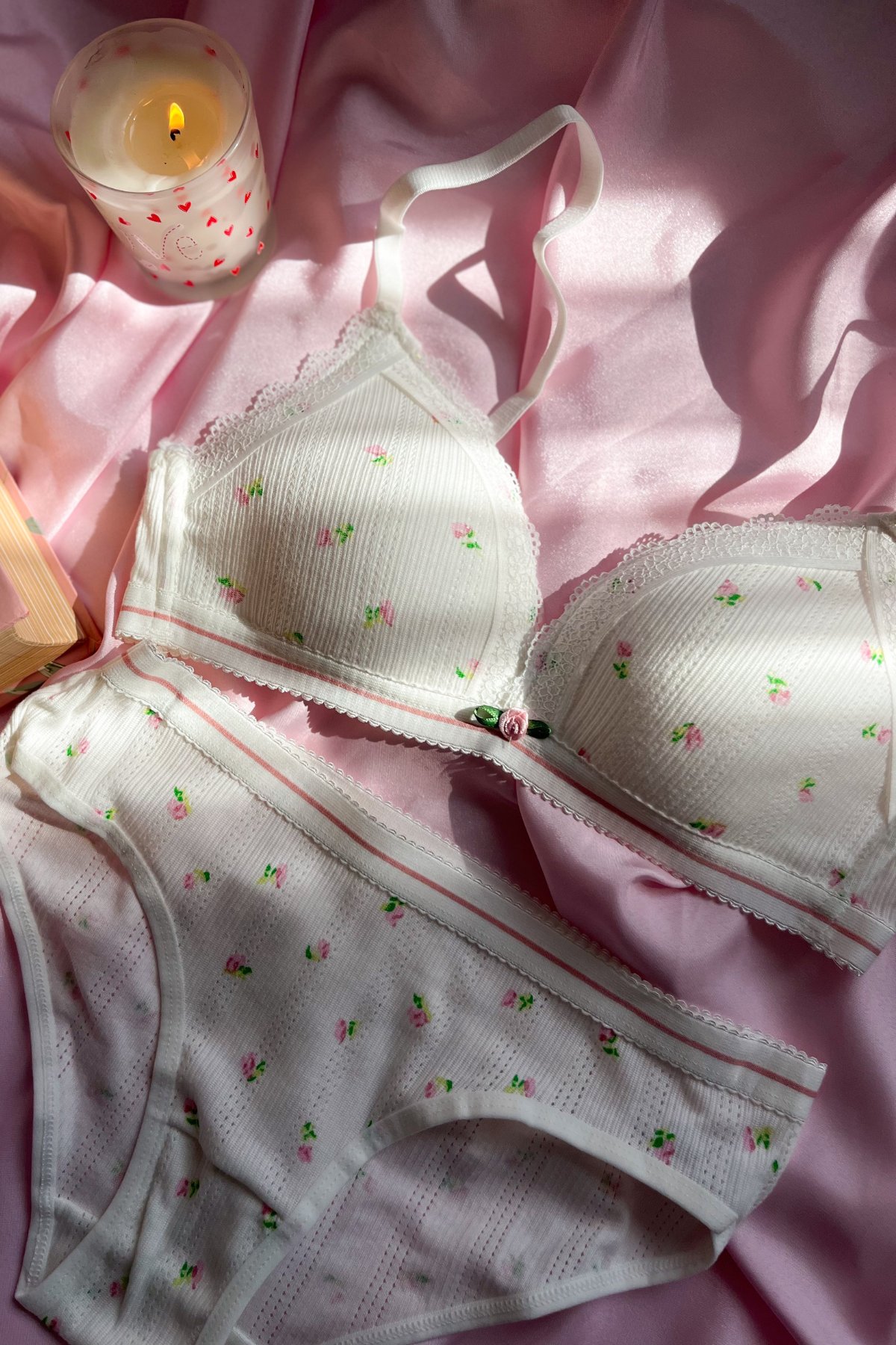 Yayoi Kusama-Beyaz Pamuklu Çiçek Desenli Bralet set