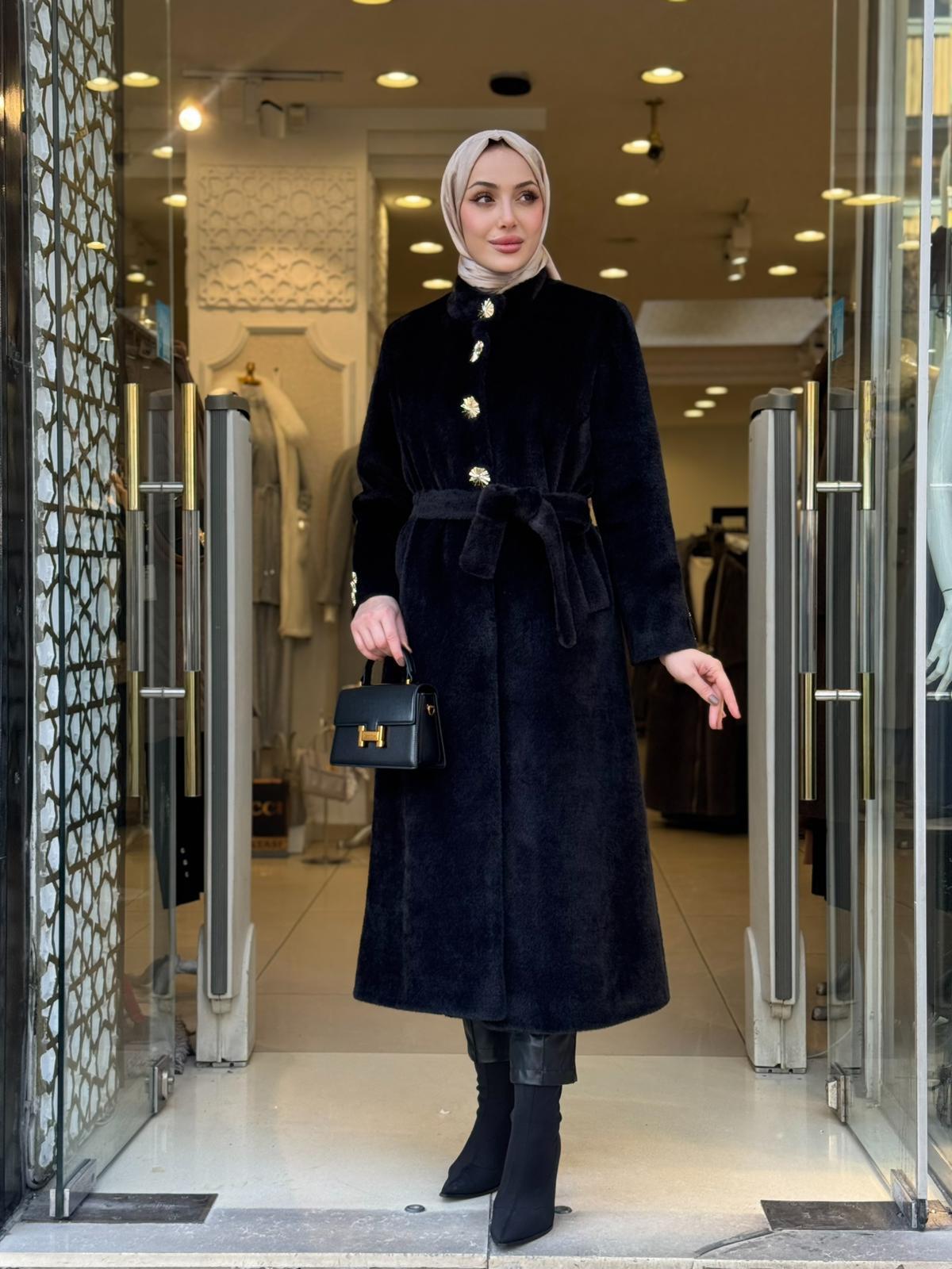 HAKİM YAKA TRİKO DETAYLI ANGORA KABAN
