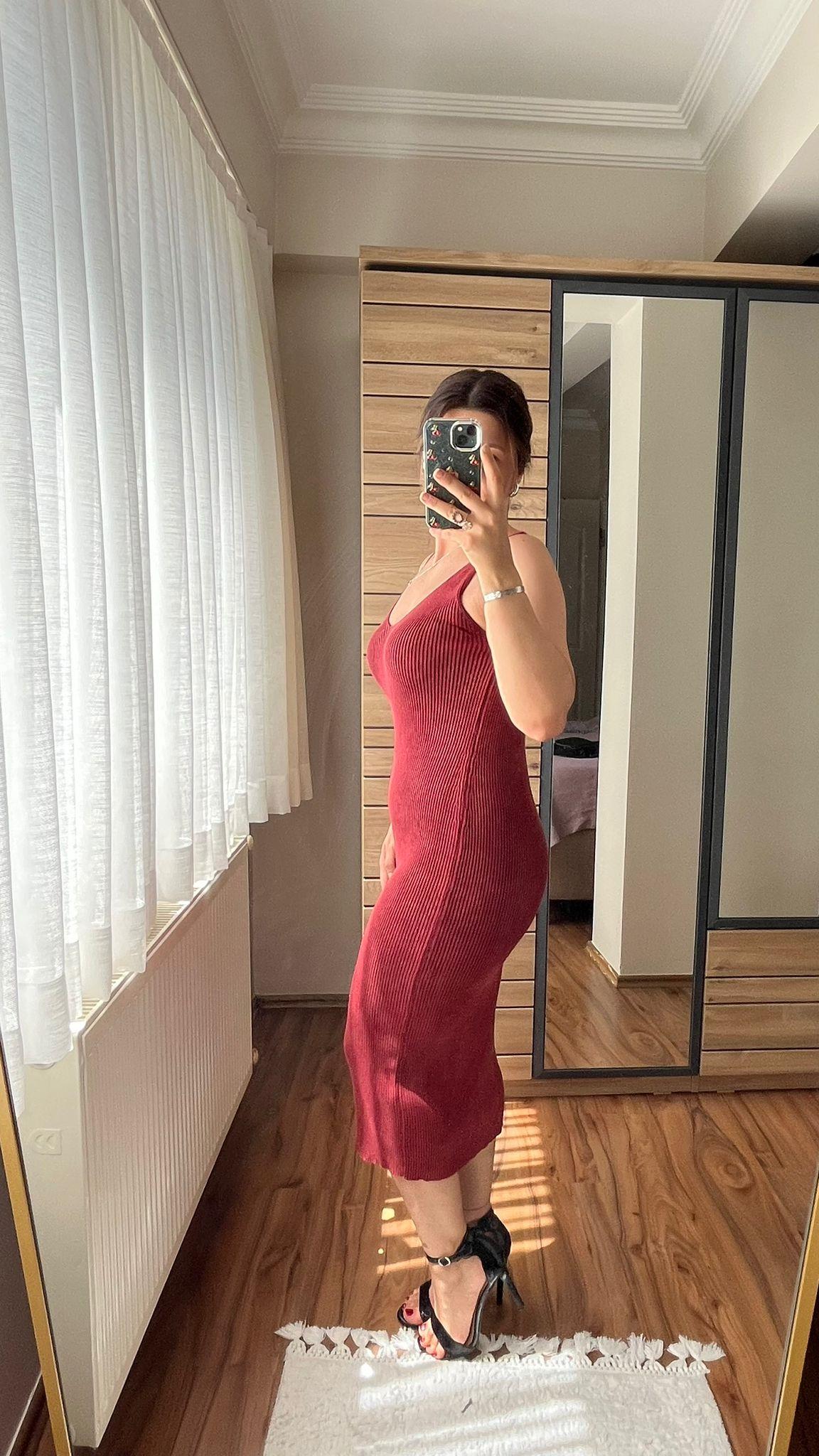 Bordo Renk Yıkamalı Triko Elbise