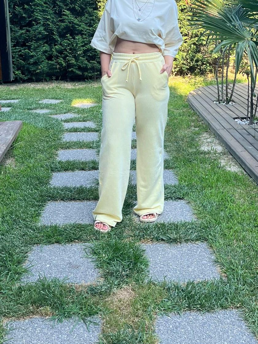 Sarı Çizgili Pantolon