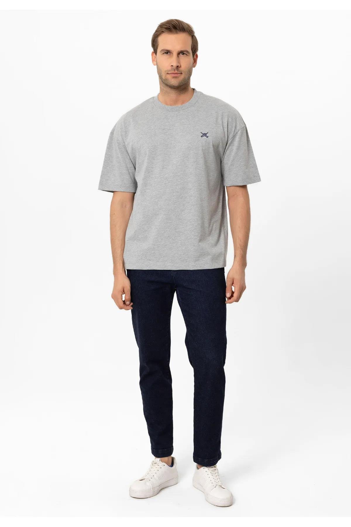 Erkek Oversize Nakışlı T-Shirt