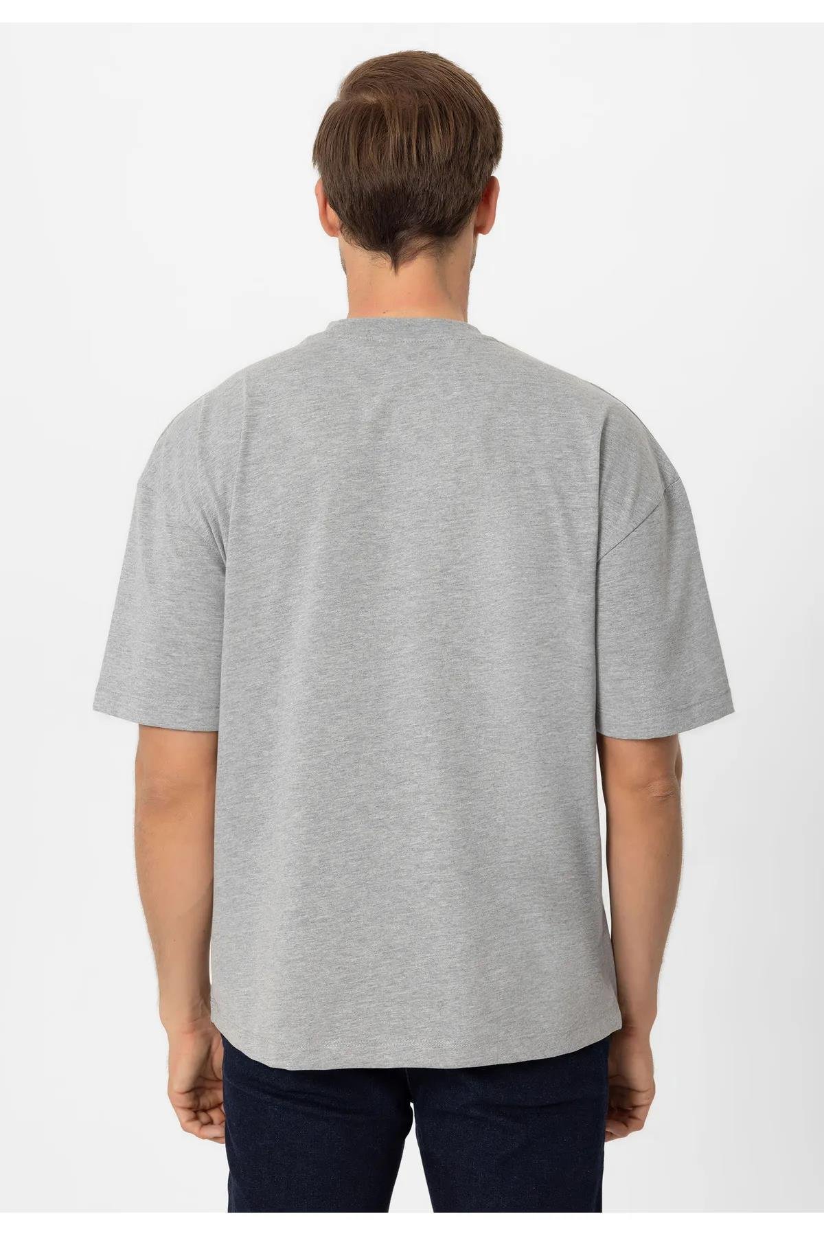 Erkek Oversize Nakışlı T-Shirt