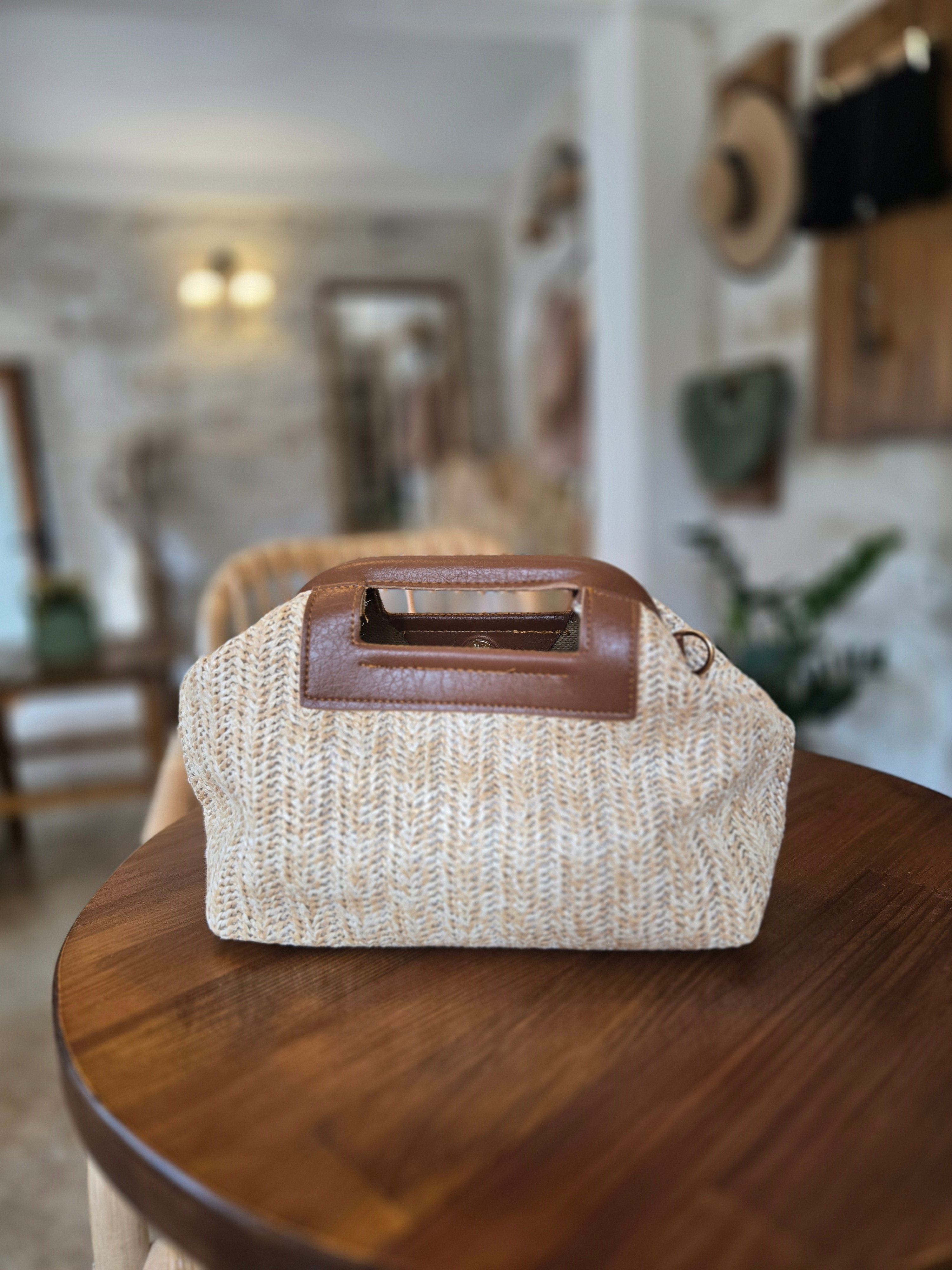 Deri Burslu Hasır Clutch Çanta