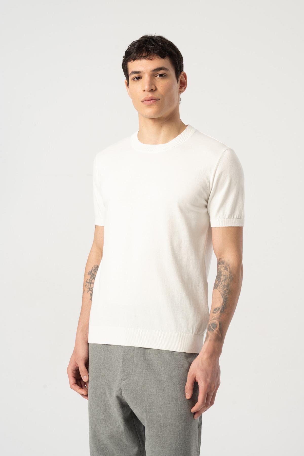 Triko Bisiklet Yaka Tshirt %100 Pamuk Beyaz