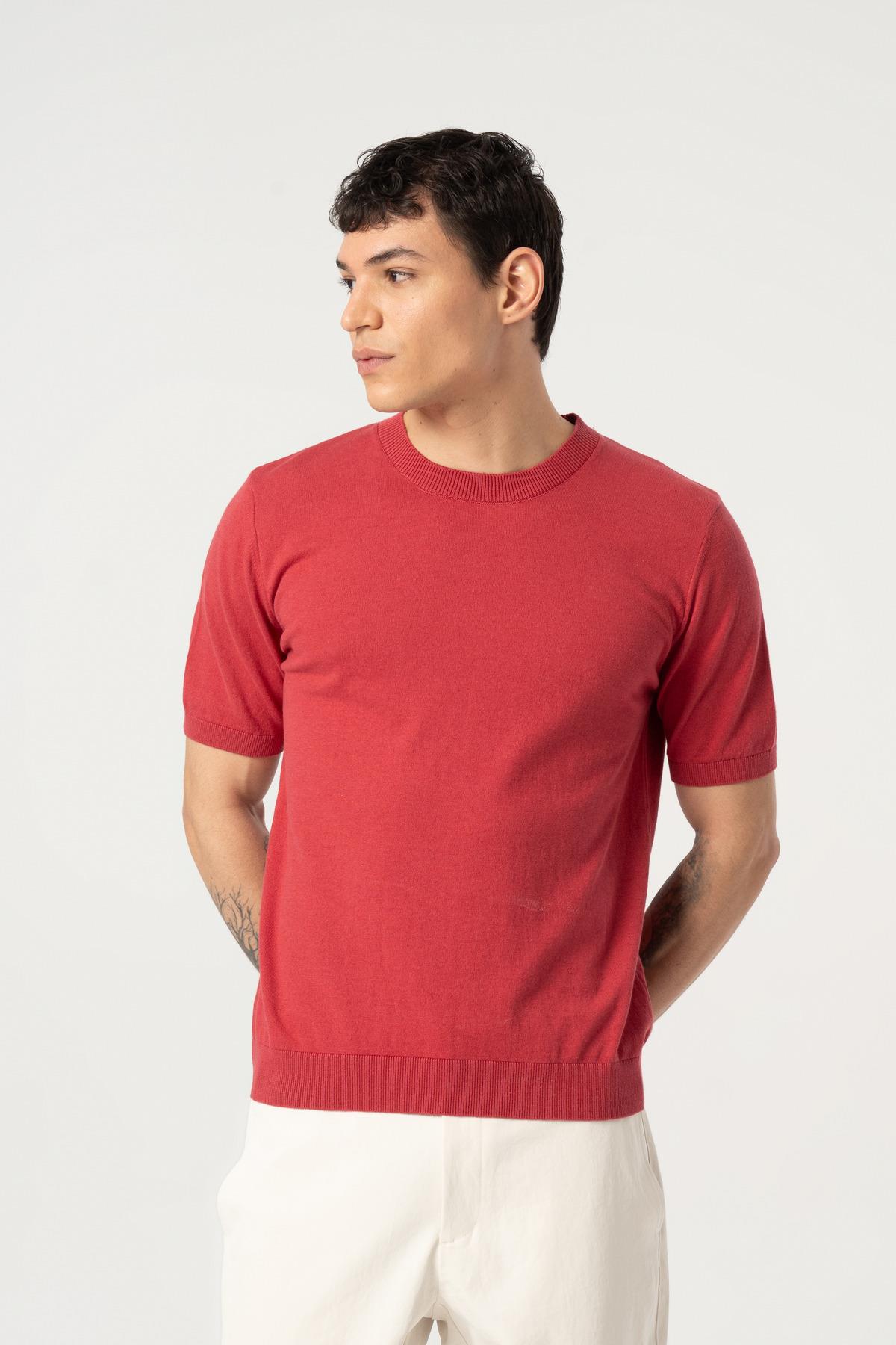 Triko Bisiklet Yaka Tshirt %100 Pamuk Kırmızı