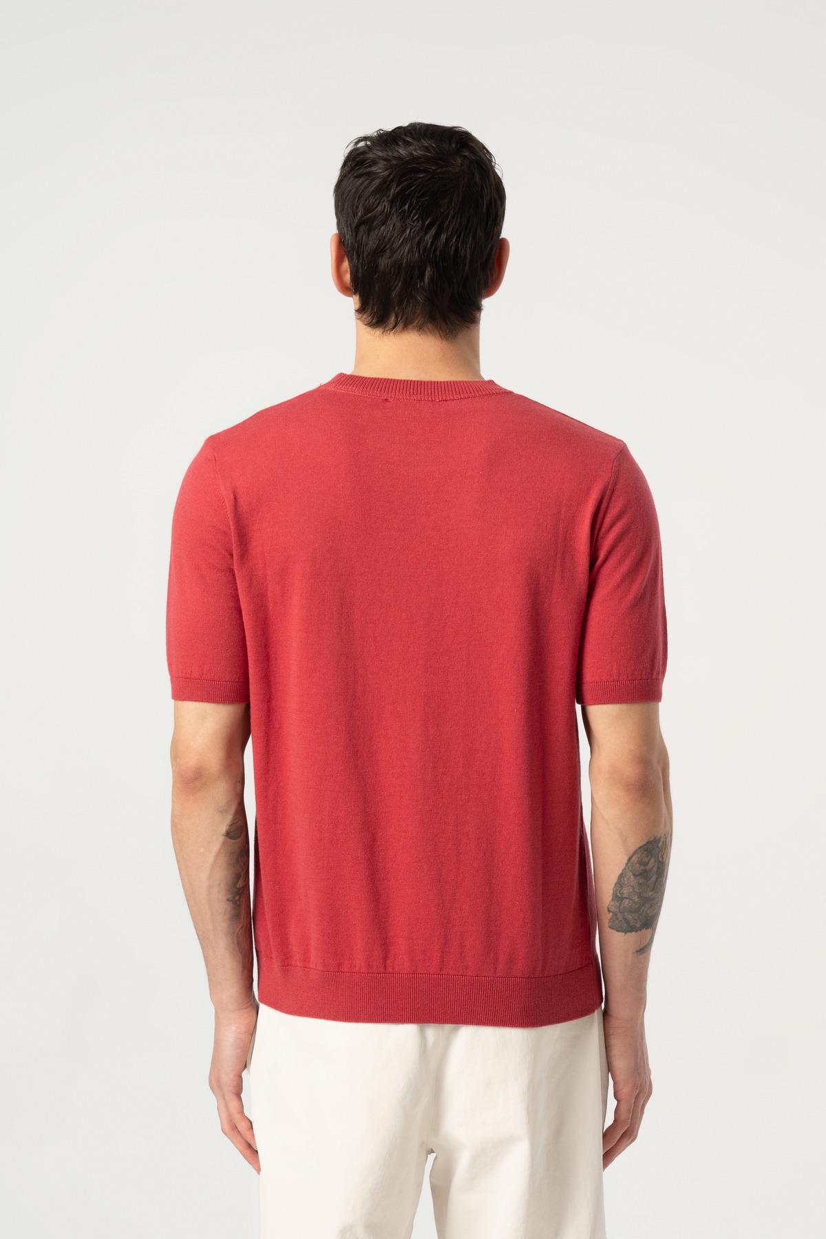 Triko Bisiklet Yaka Tshirt %100 Pamuk Kırmızı