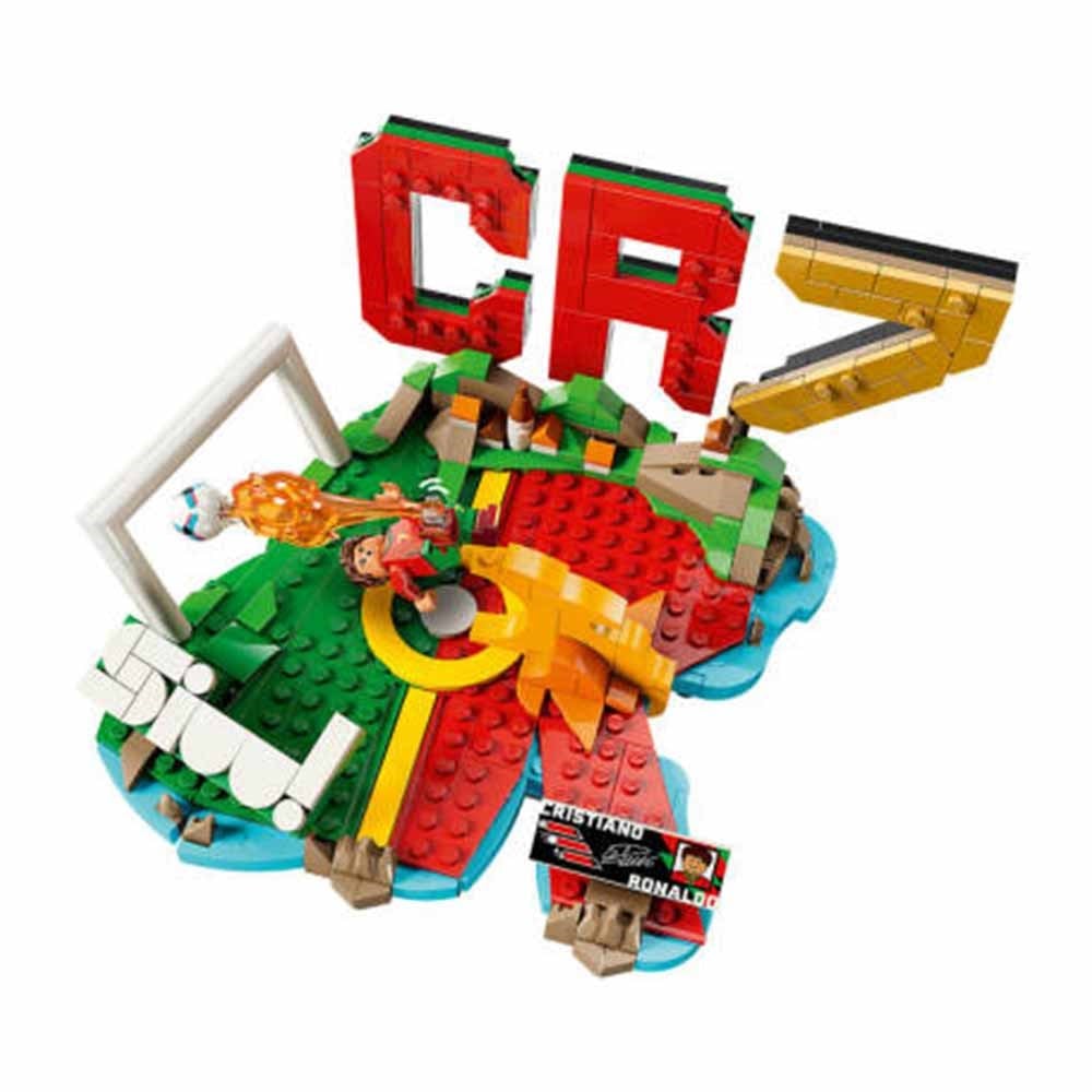 LegoLEGO Editions Cristiano Ronaldo Unutulmaz Futbol Anları 490 Parça