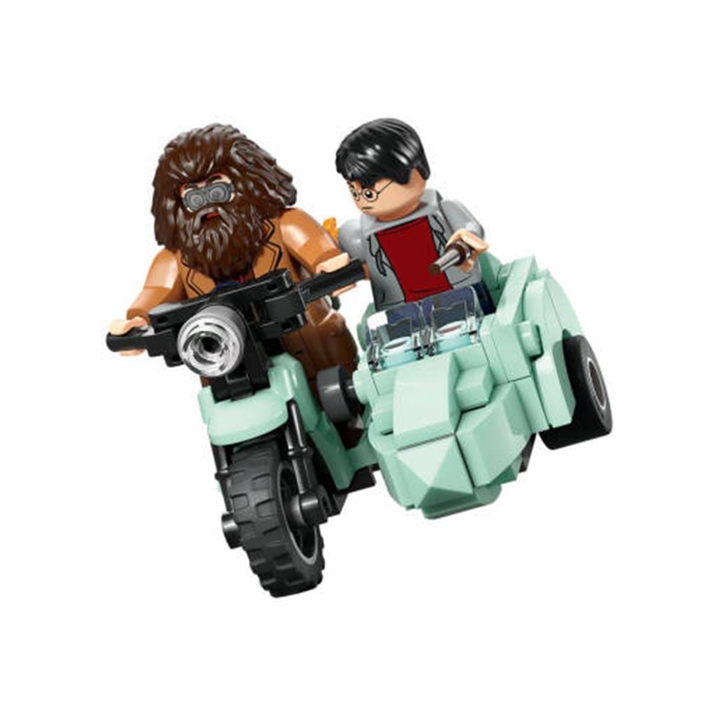 LegoLEGO Harry Potter Hagrid ve Harrynin Privet Drive Kaçışı 124 Parça