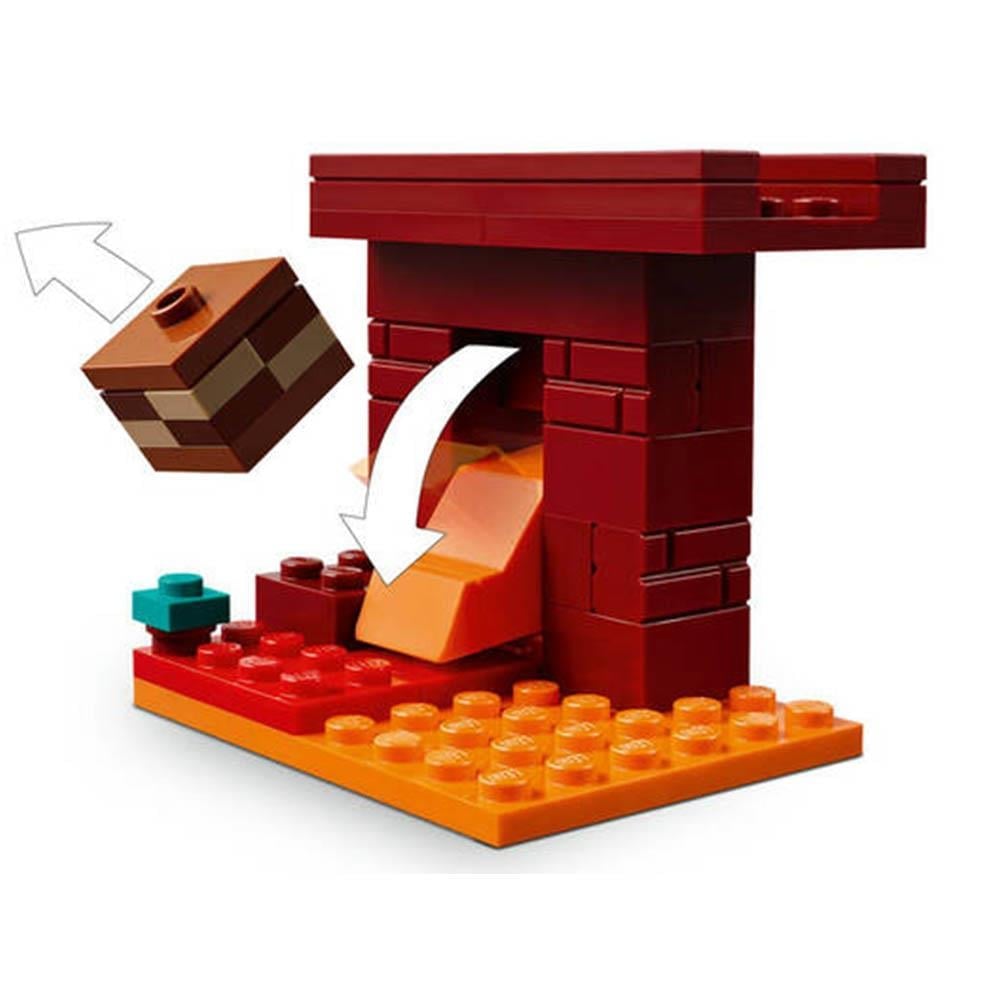 LegoLEGO Minecraft Nether Lav Savaşı 99 Parça