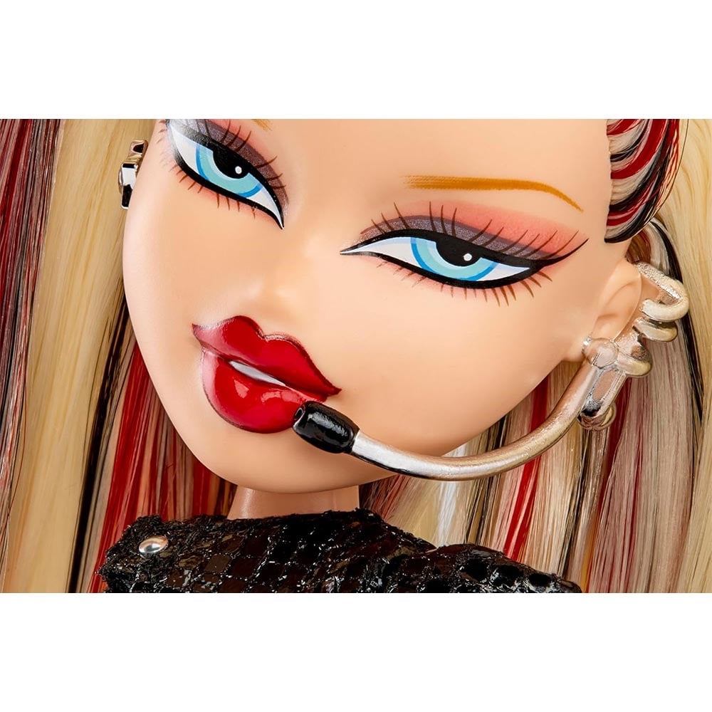 AdoreAdore Bratz Pop Starz Cloe Bebek