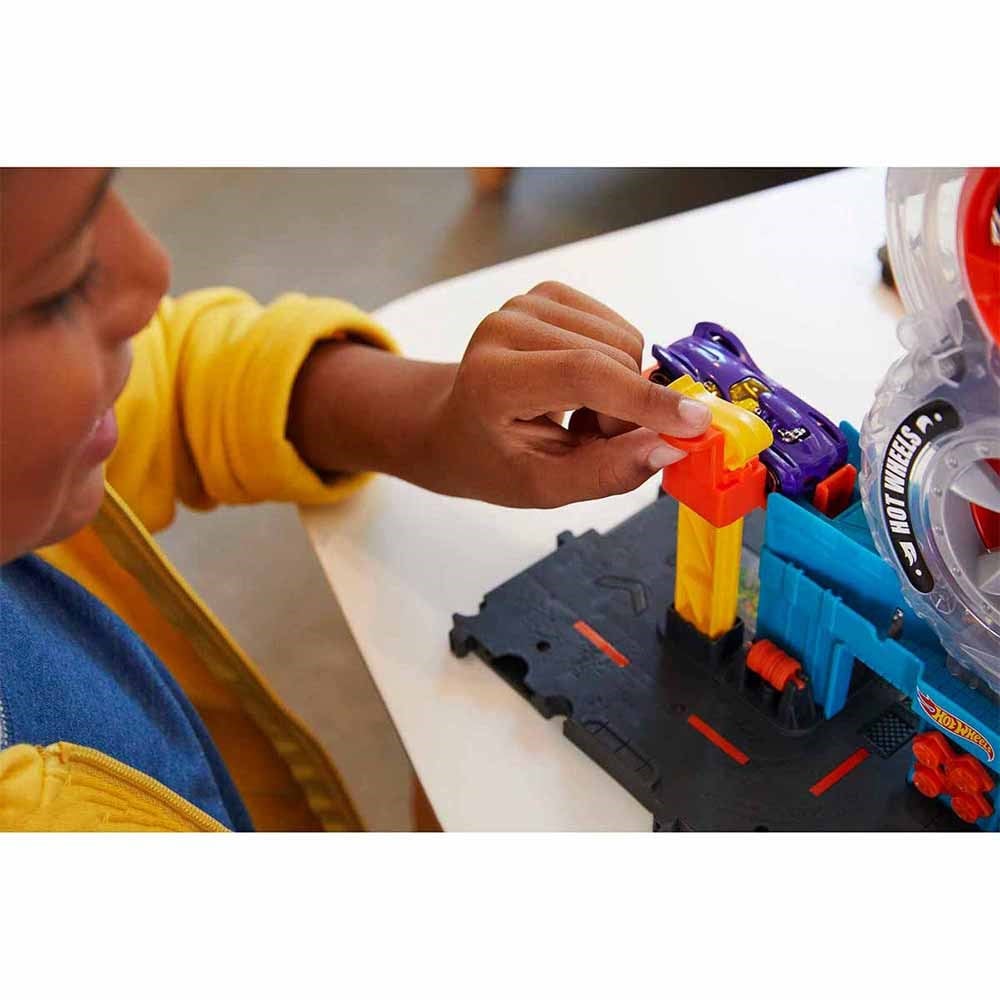 Hot WheelsHot Wheels Tekerlek Kulesi Pisti