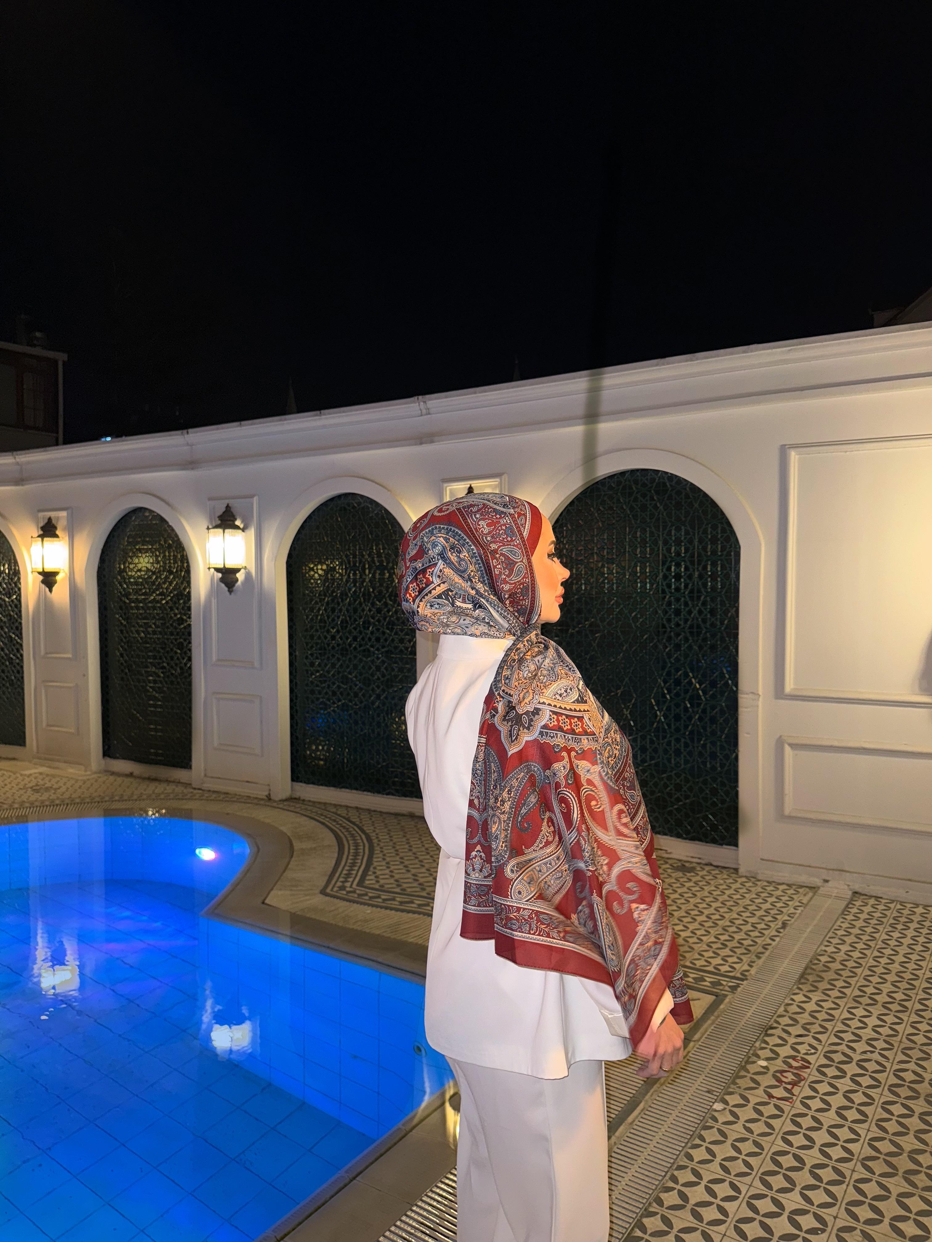 Leysi Model Şal Bordo 