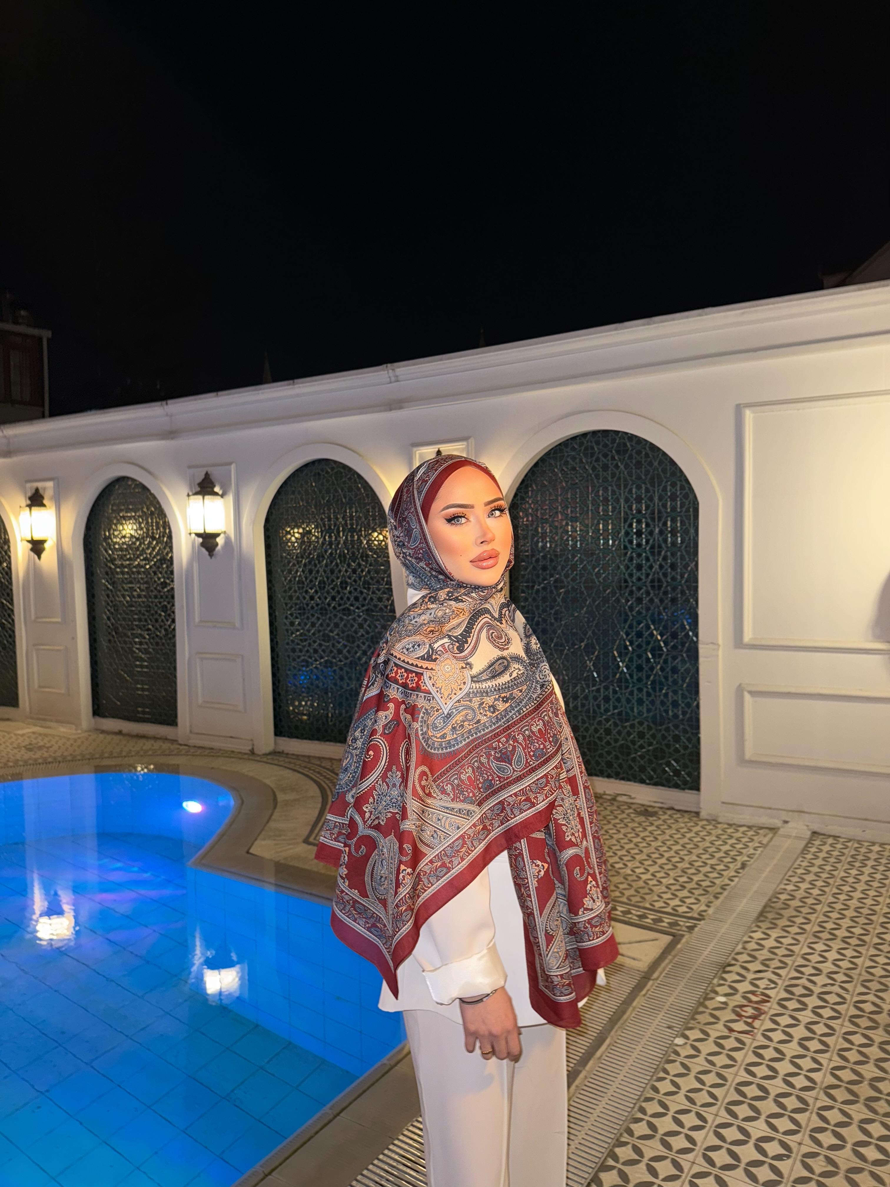 Leysi Model Şal Bordo 