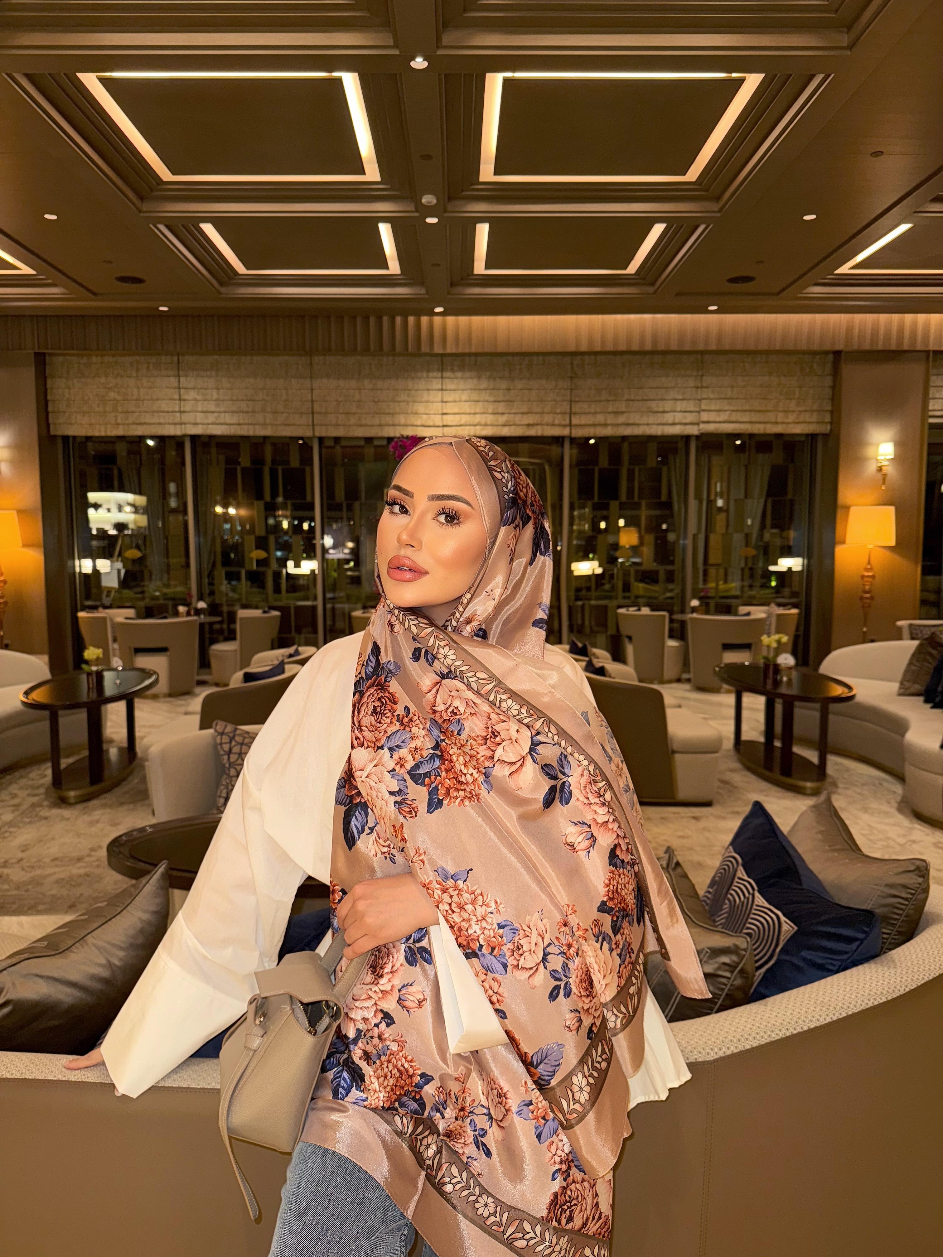 Madarin Model İpek Vual Pudra Pembe