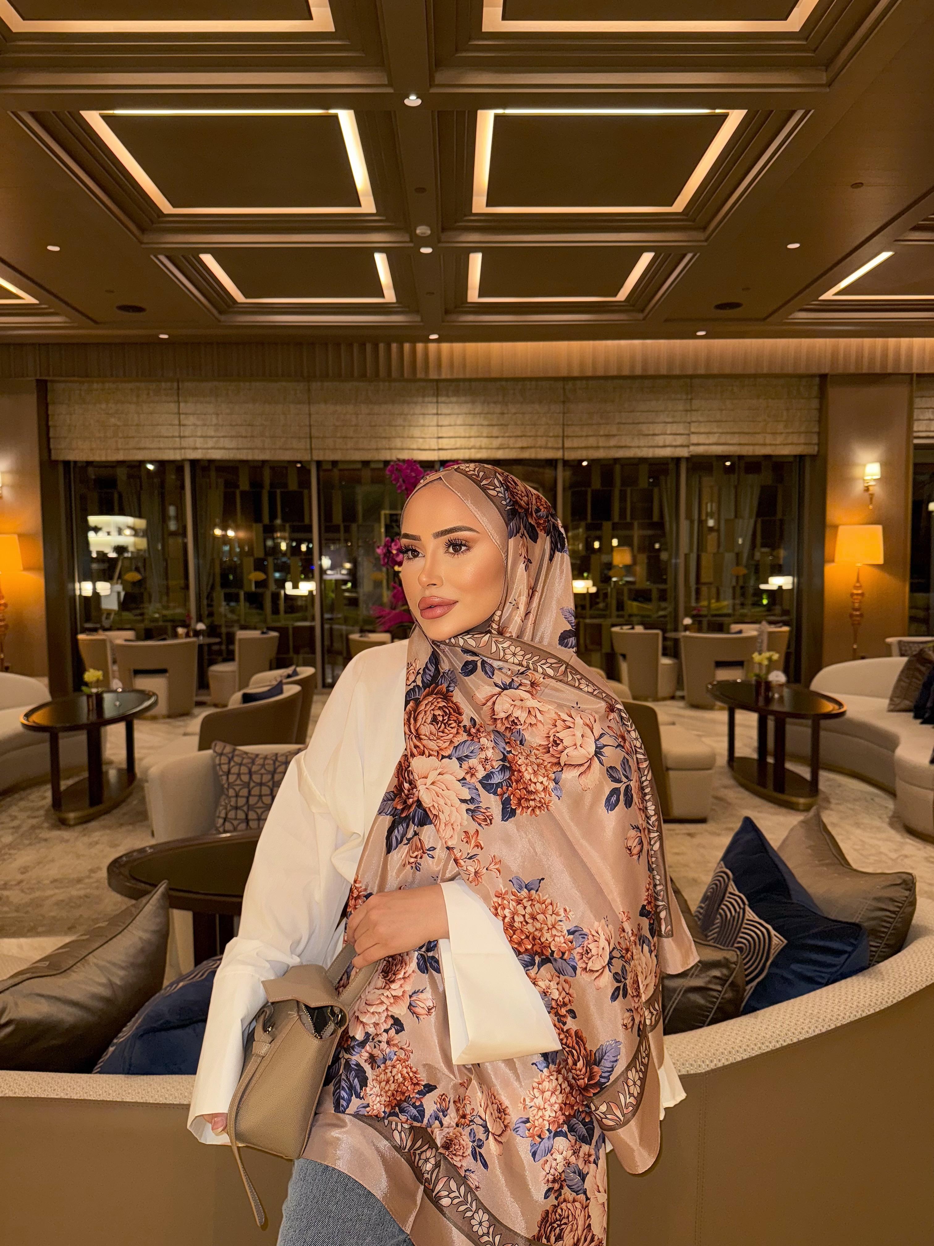 Madarin Model İpek Vual Pudra Pembe