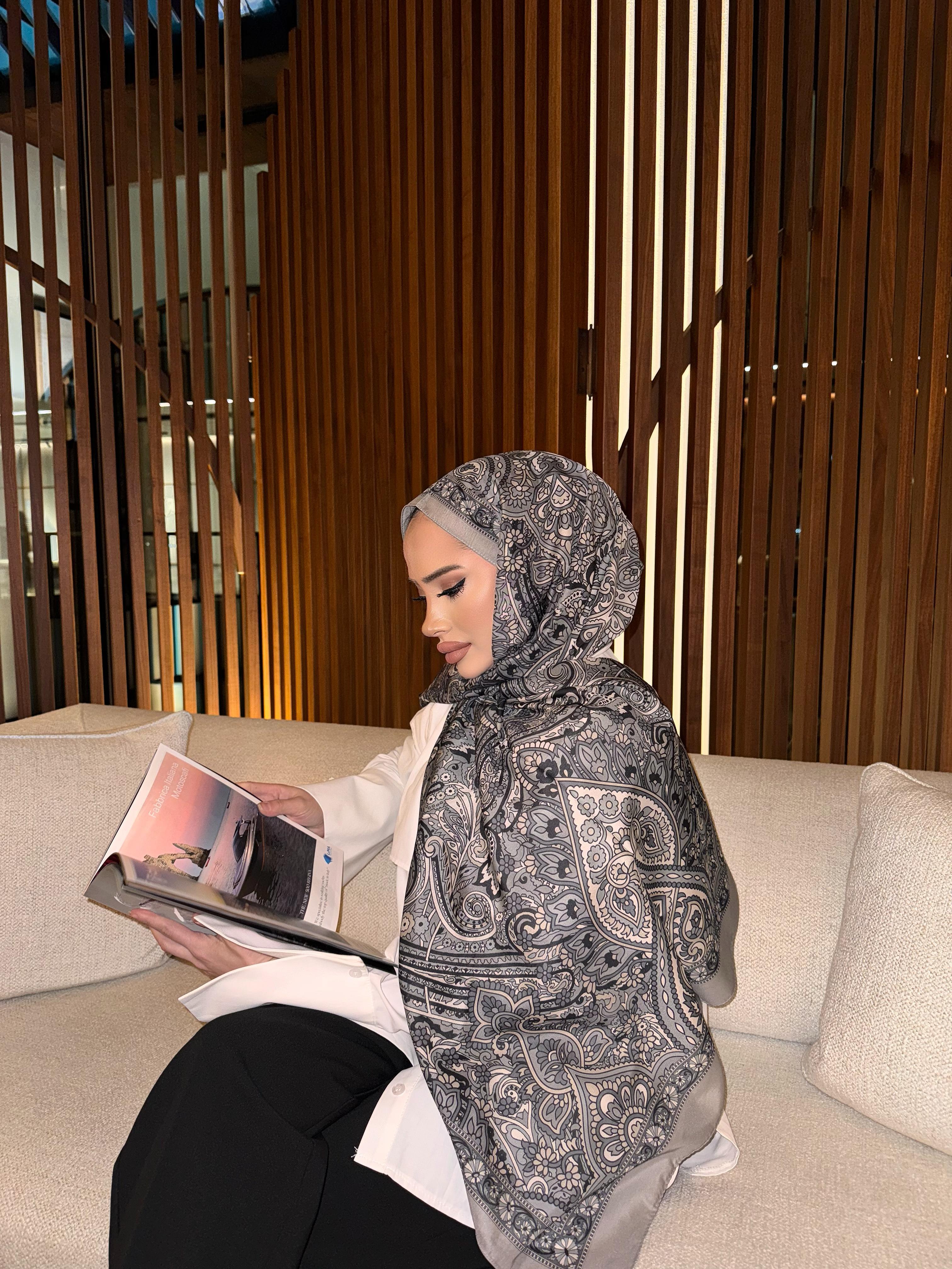 Saye Model Şal Siyah Krem