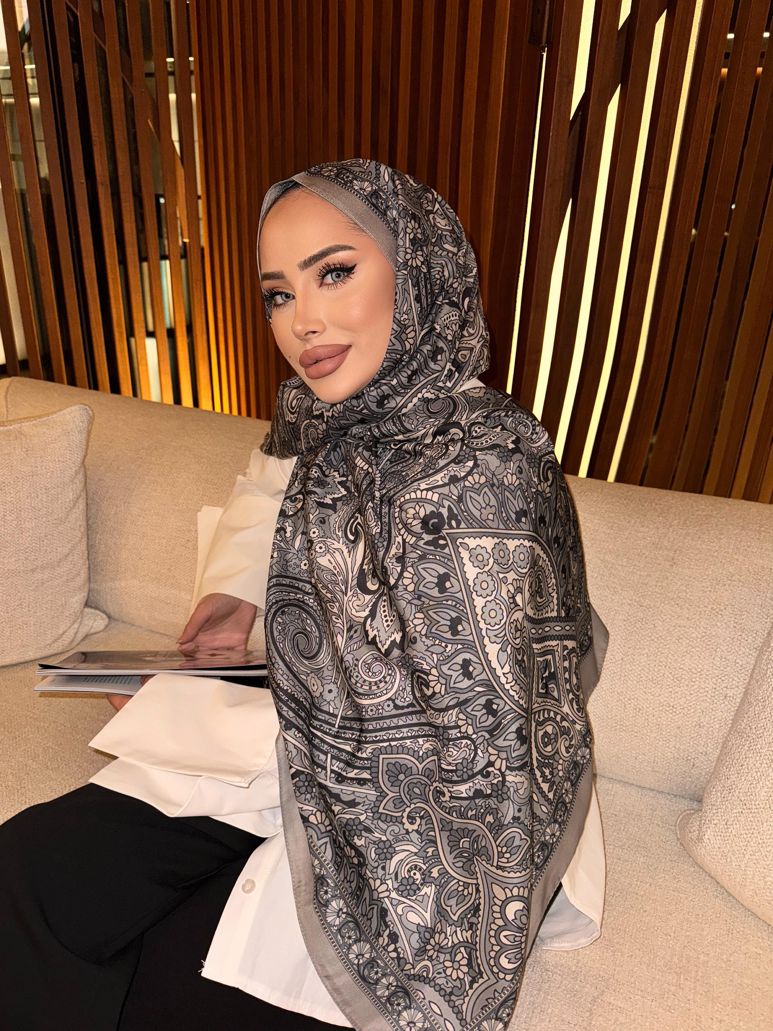Saye Model Şal Siyah Krem