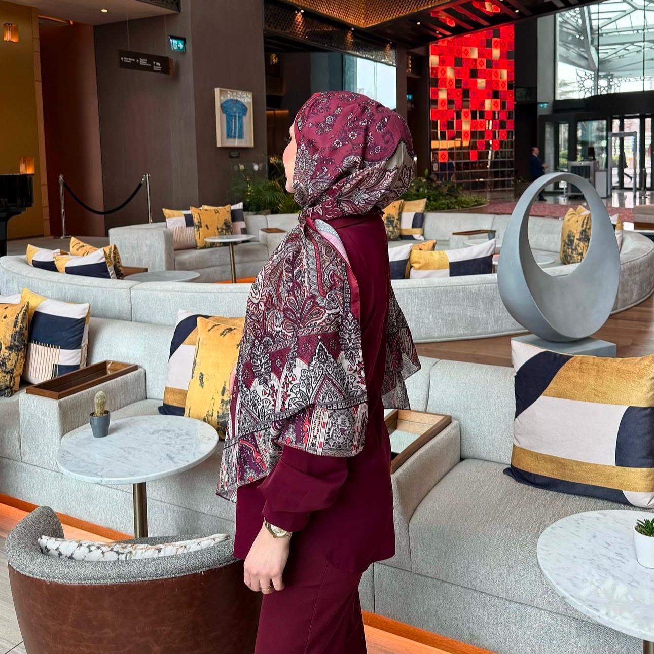 Yüsra Model Şal Bordo