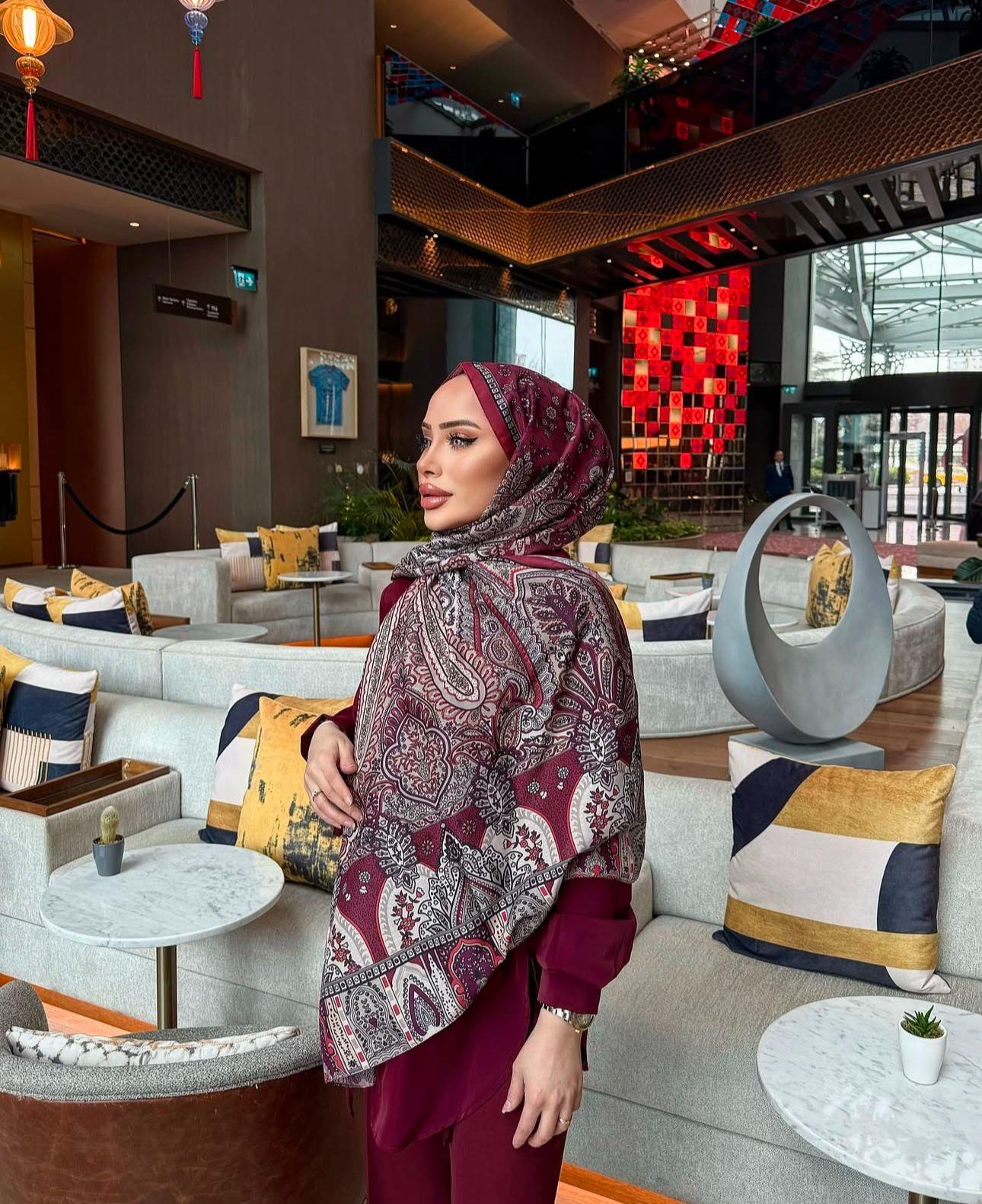 Yüsra Model Şal Bordo