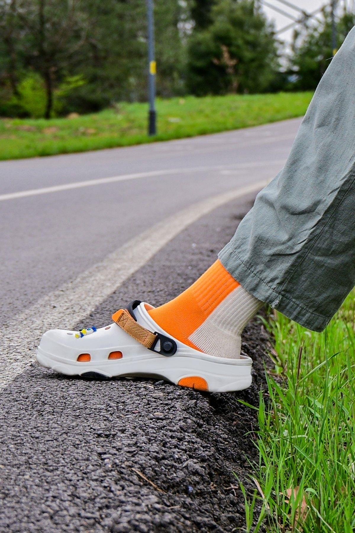 Erkek Turuncu-Bej Logolu Yarım Havlu Soket Çorap