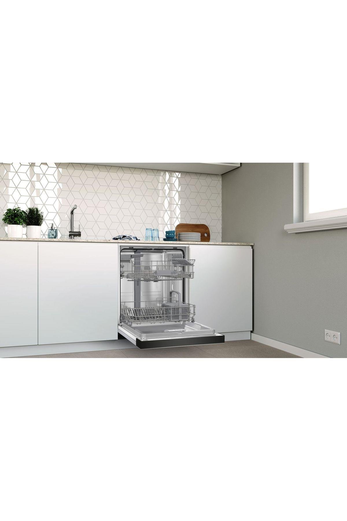 BMA4451E3 D Enerji Sınıfı 5 Programlı Yarı Ankastre 13 Kişilik Bulaşık Makinesi