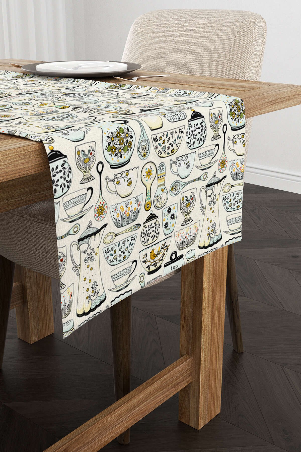 Beyaz Sarı Dekoratif Çini Desenli Dijital Baskılı Runner CGH606-RN