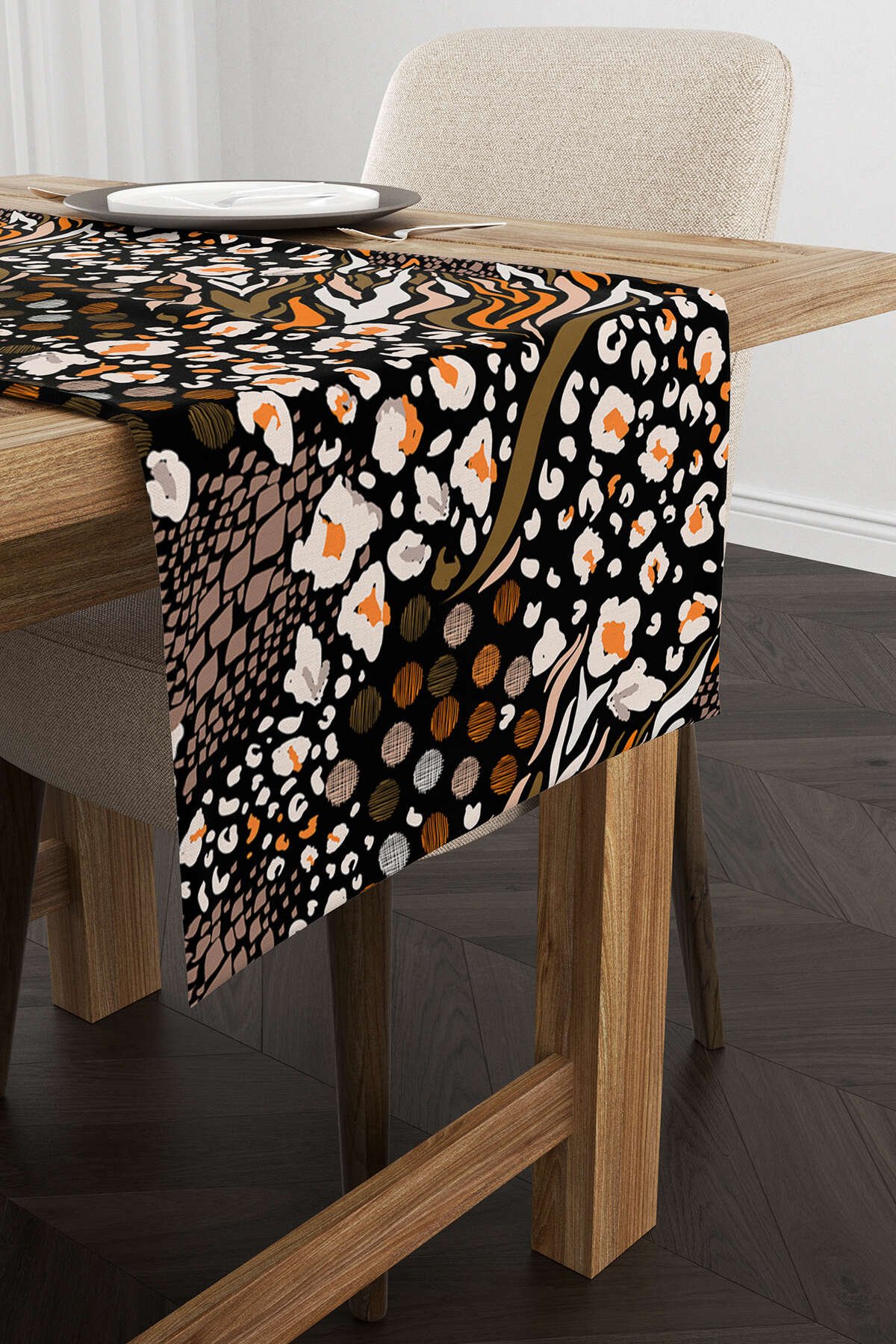 Kahverengi Turuncu Yılan Derisi Zebra Desenli Dijital Baskı Runner - CGH362-RN