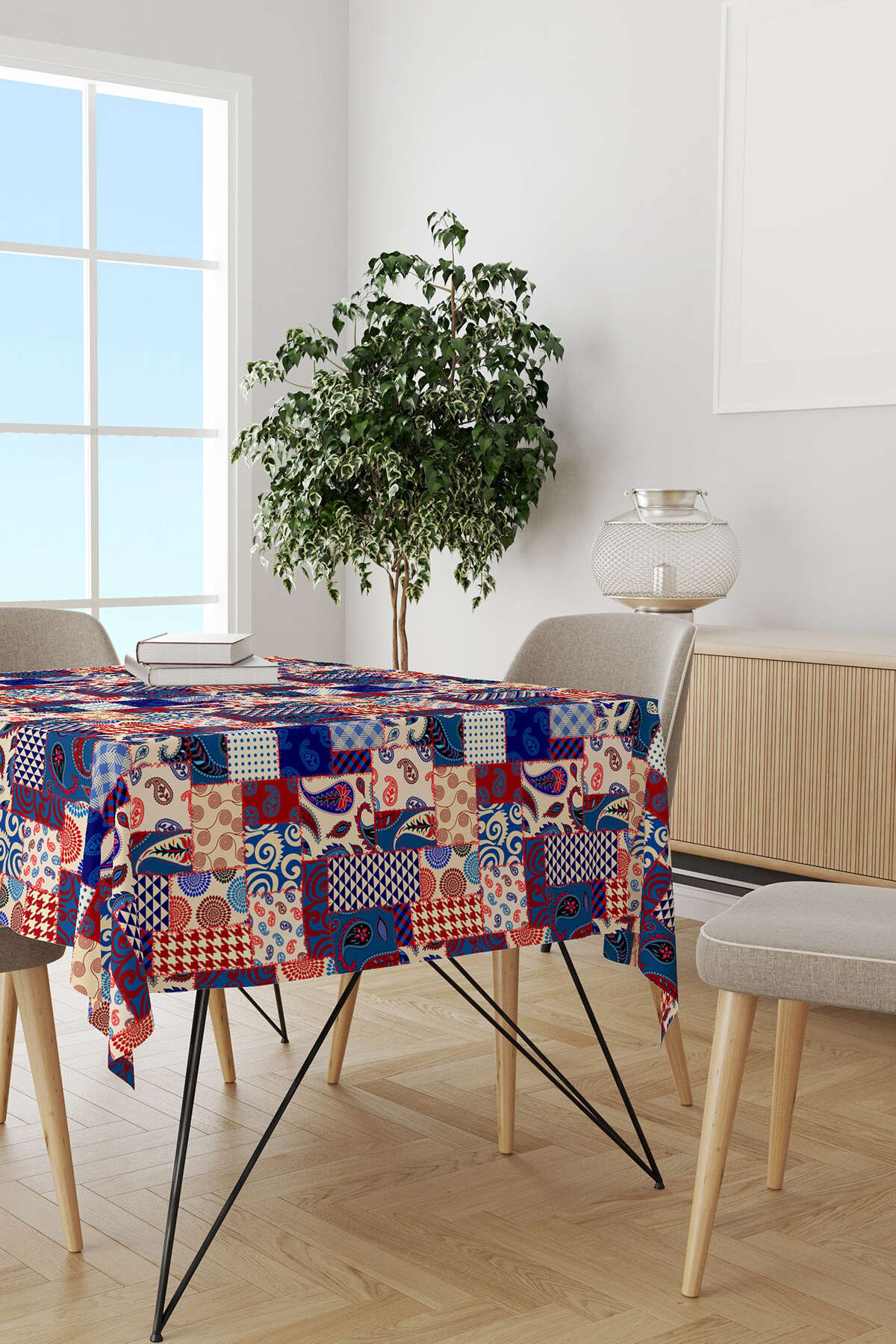 Kırmızı Lacivert Etnik Patchwork Desenli Dijital Baskılı Masaörtüsü CGH623-MS